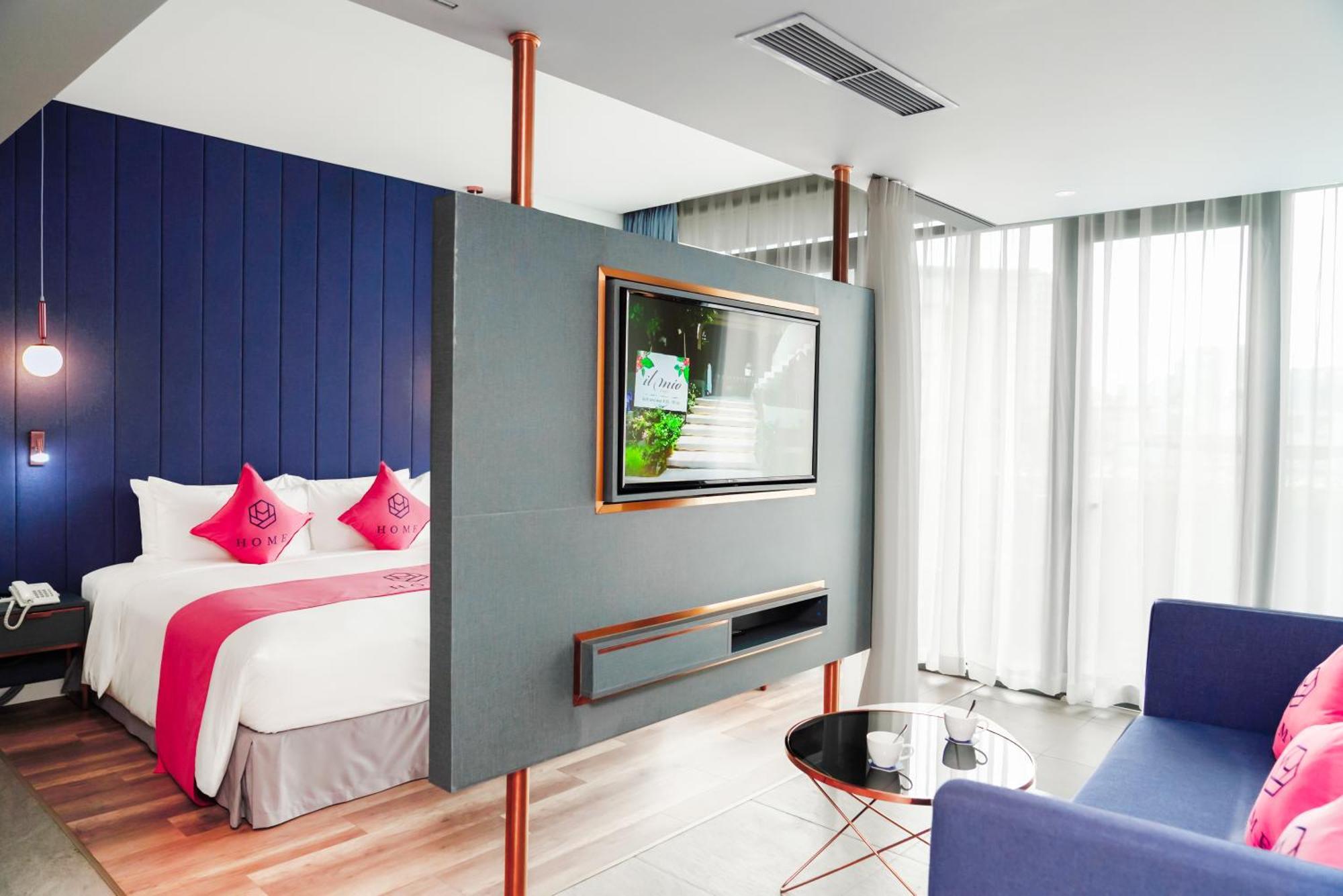 Home Hotel Hotel