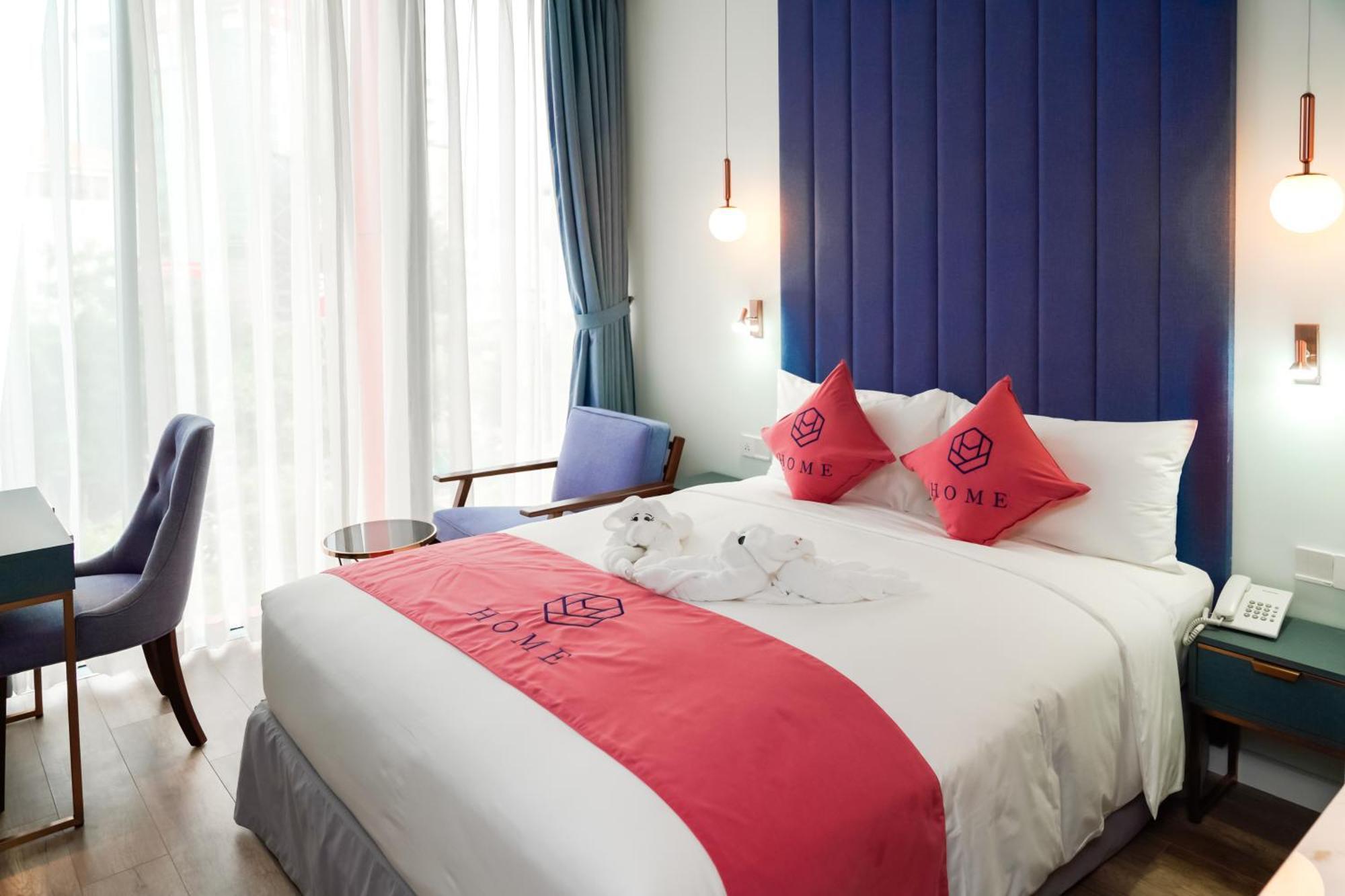 Hotel Home Hotel