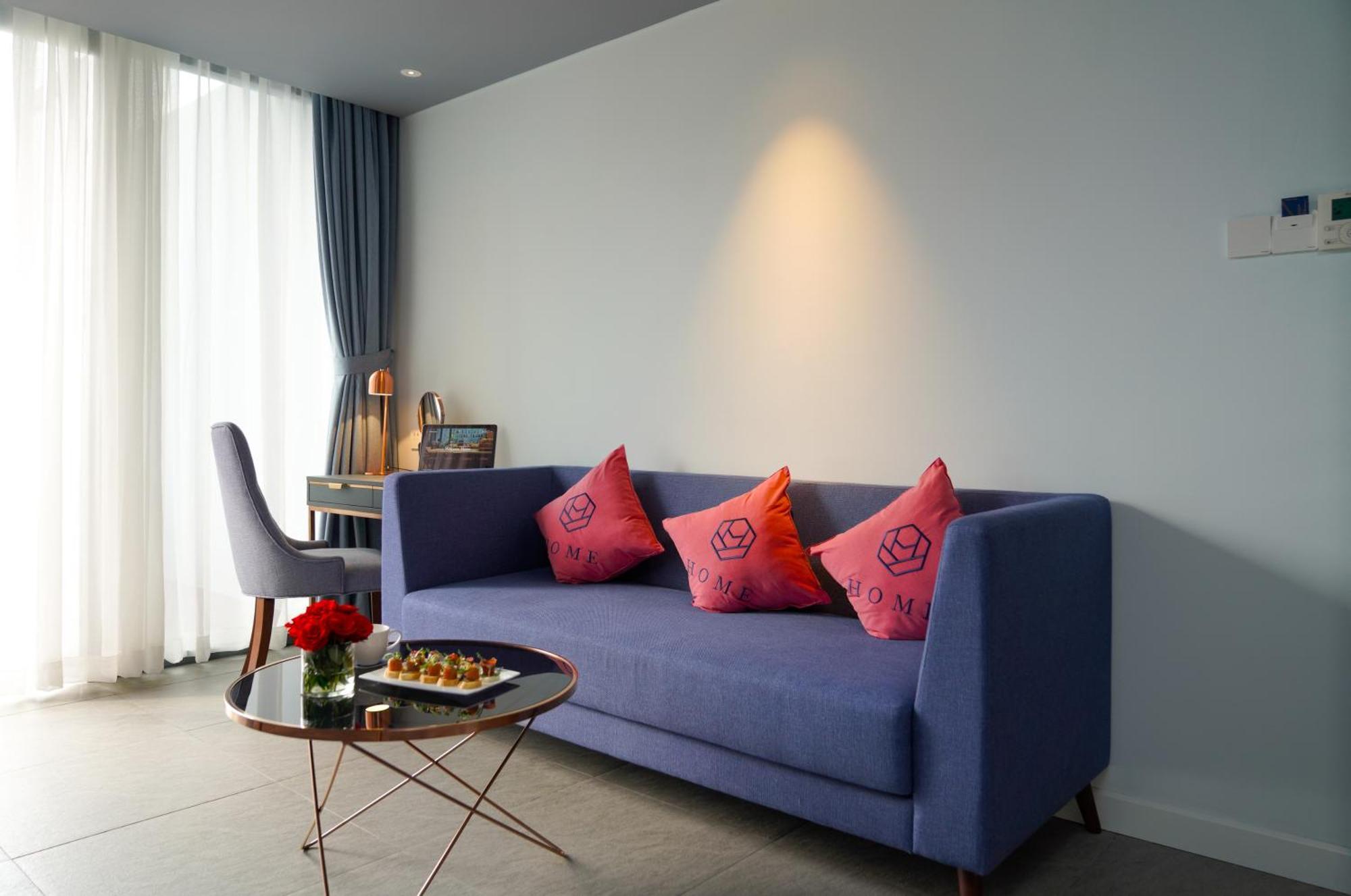 Home Hotel Hotel