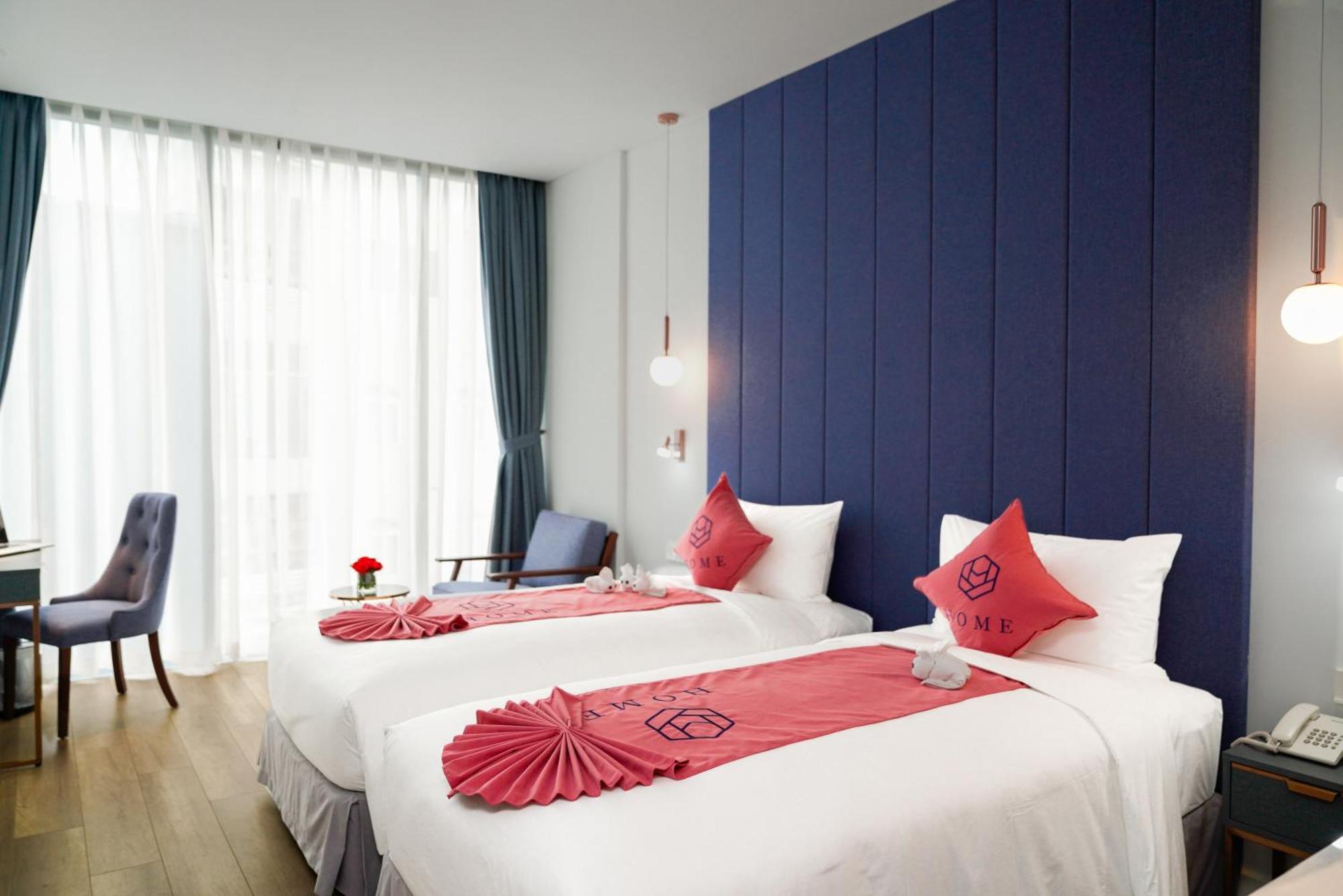 Home Hotel