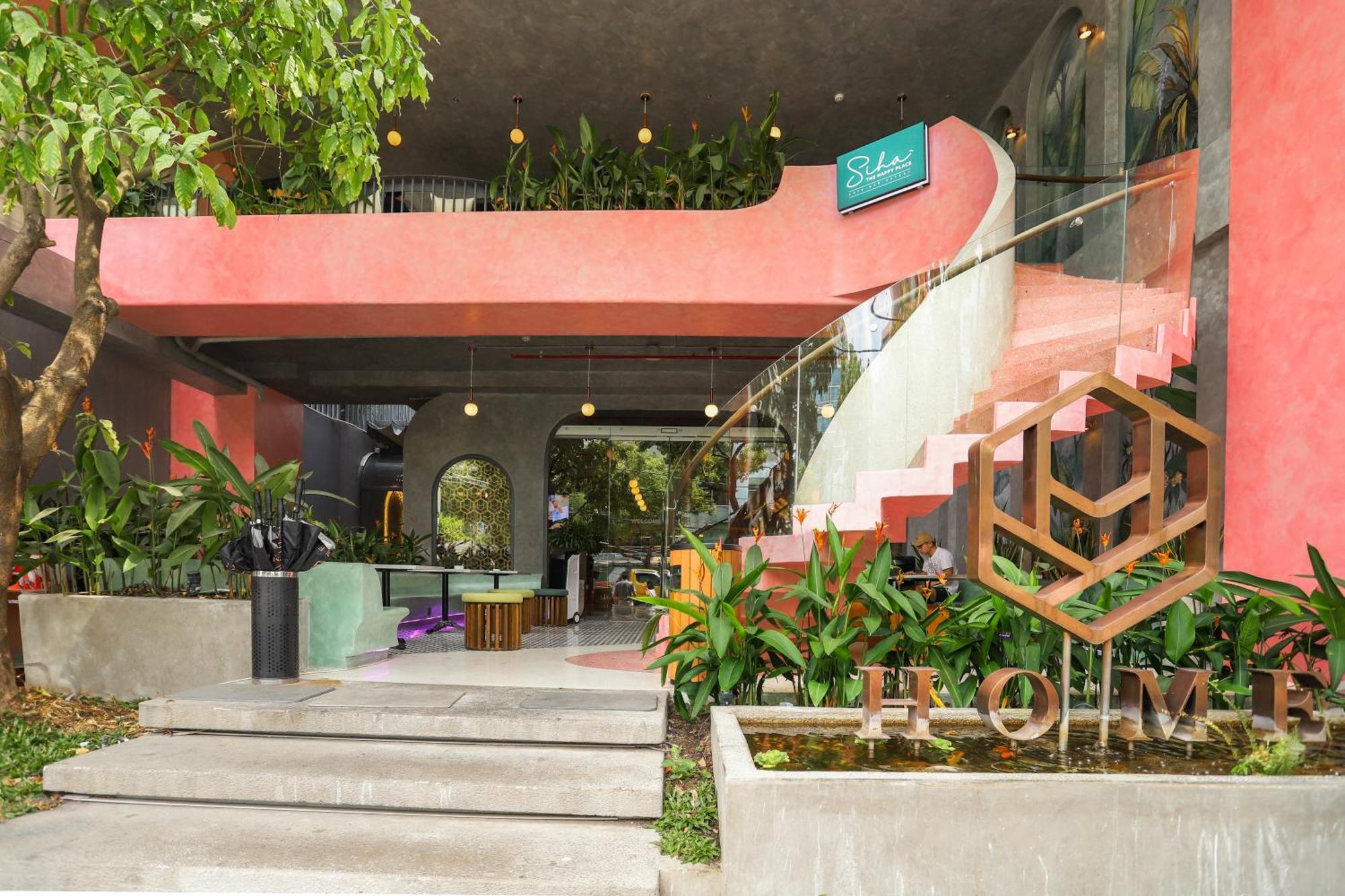 Home Hotel Hotel