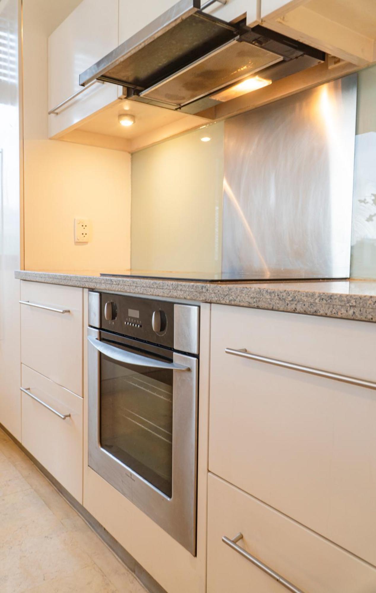 The Luxury Avalon District 1 - Saigon Center Apartment *