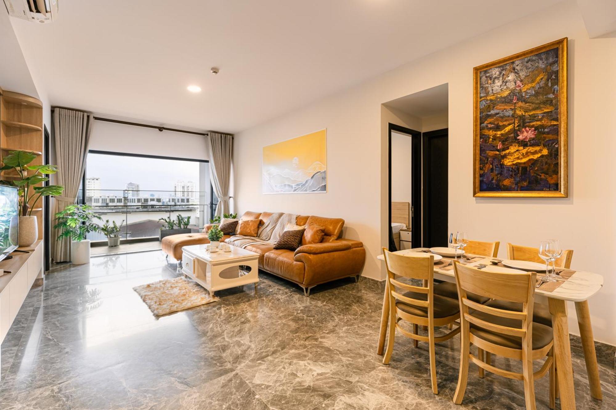 Exclusive 2-3 Bedroom In District 1 Free Pool Gym Sauna Ho Chi Minh City