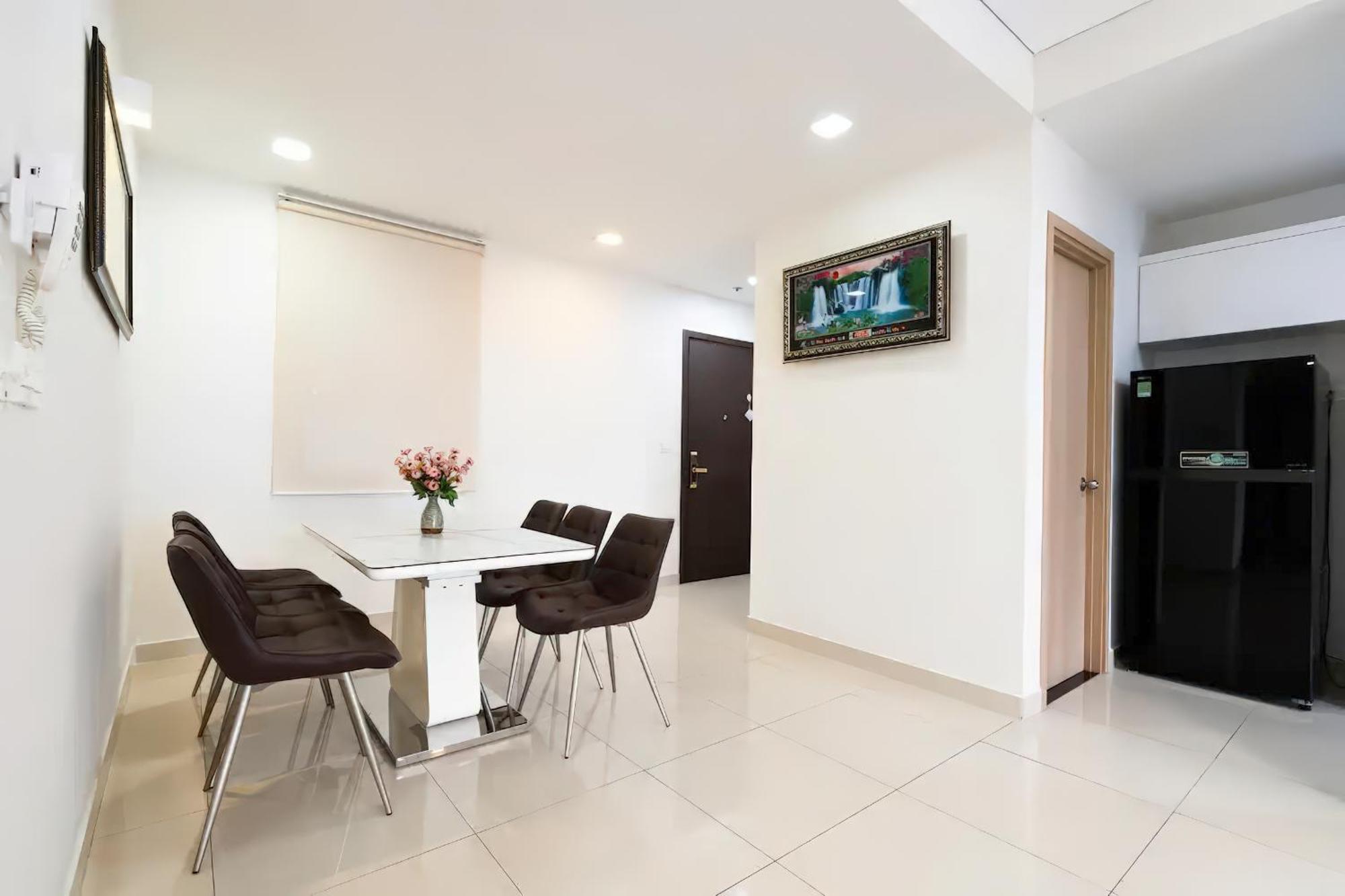 Rainbow Sky Center Tsn Airport Apartment Ho Chi Minh City