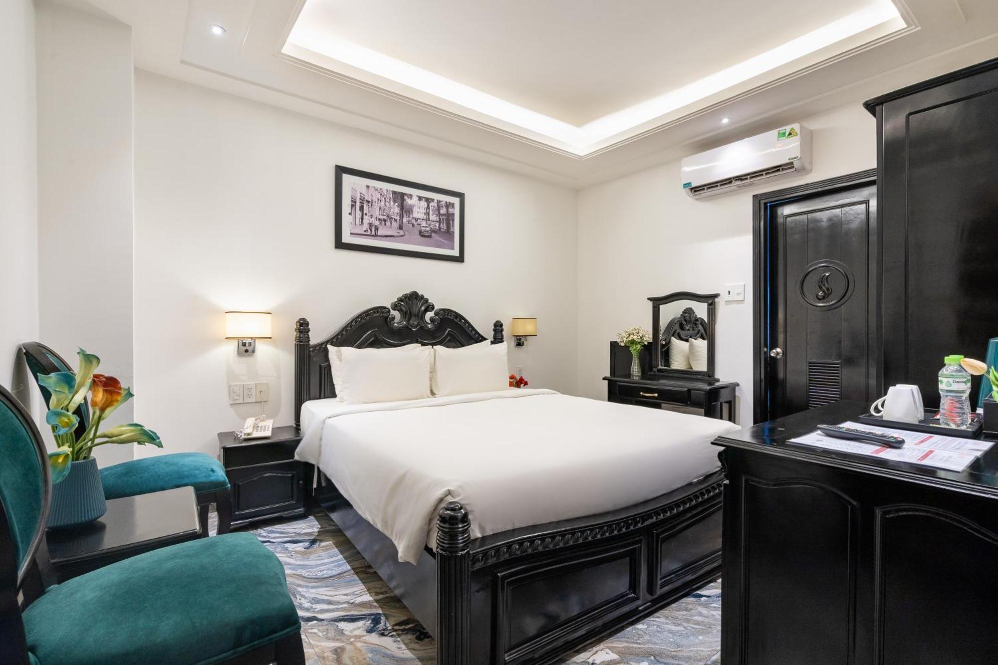 Nicecy Saigon 3*