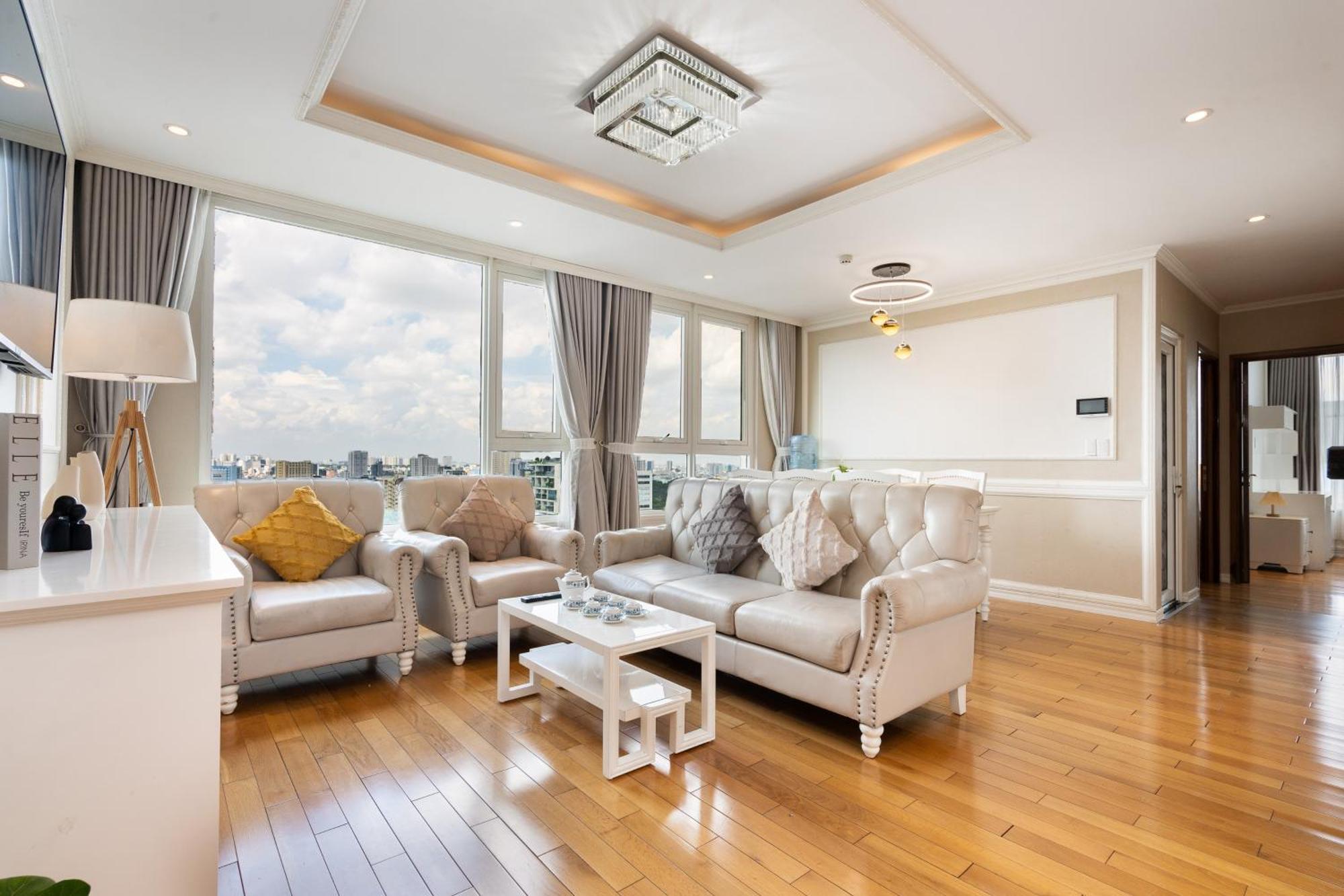 Pangsapuri 2br 3br Luxury Sky Pool Bandar Ho Chi Minh