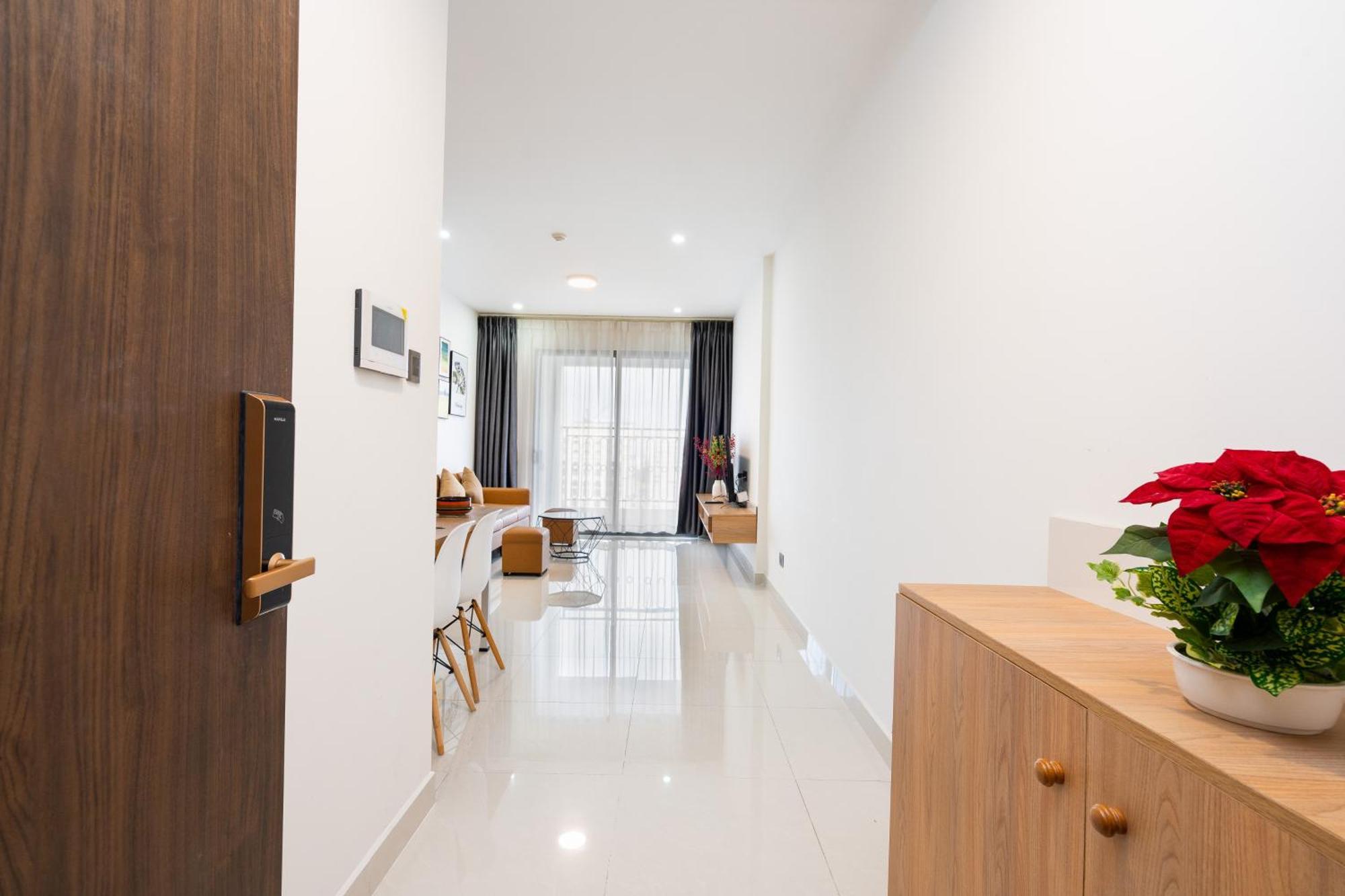 Apartment Saigon Royal D4 - 2br Skyline Serenity On 25 Floor - Hana Ho Chi Minh City