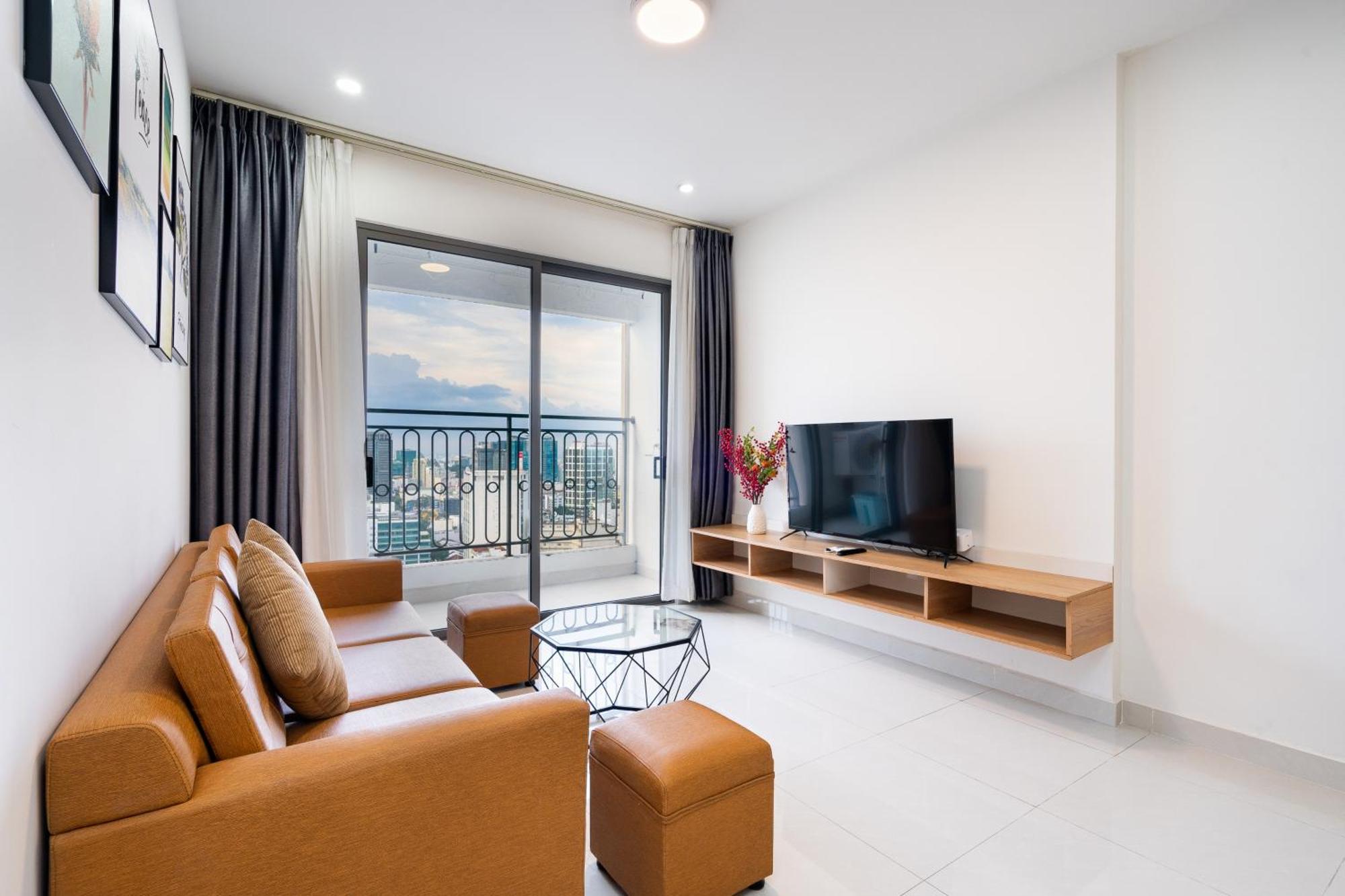 Apartment Saigon Royal D4 - 2br Skyline Serenity On 25 Floor - Hana