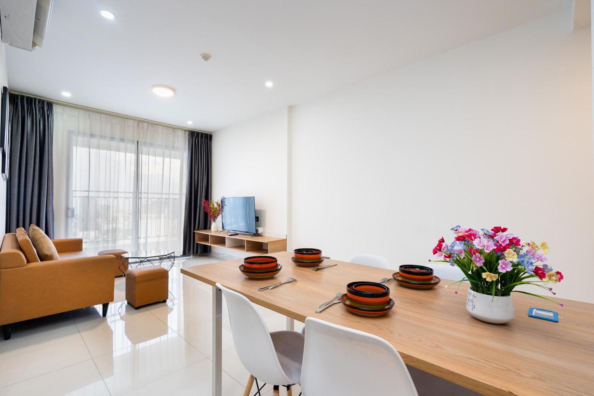 Apartment Saigon Royal D4 - 2br Skyline Serenity On 25 Floor - Hana Ho Chi Minh City