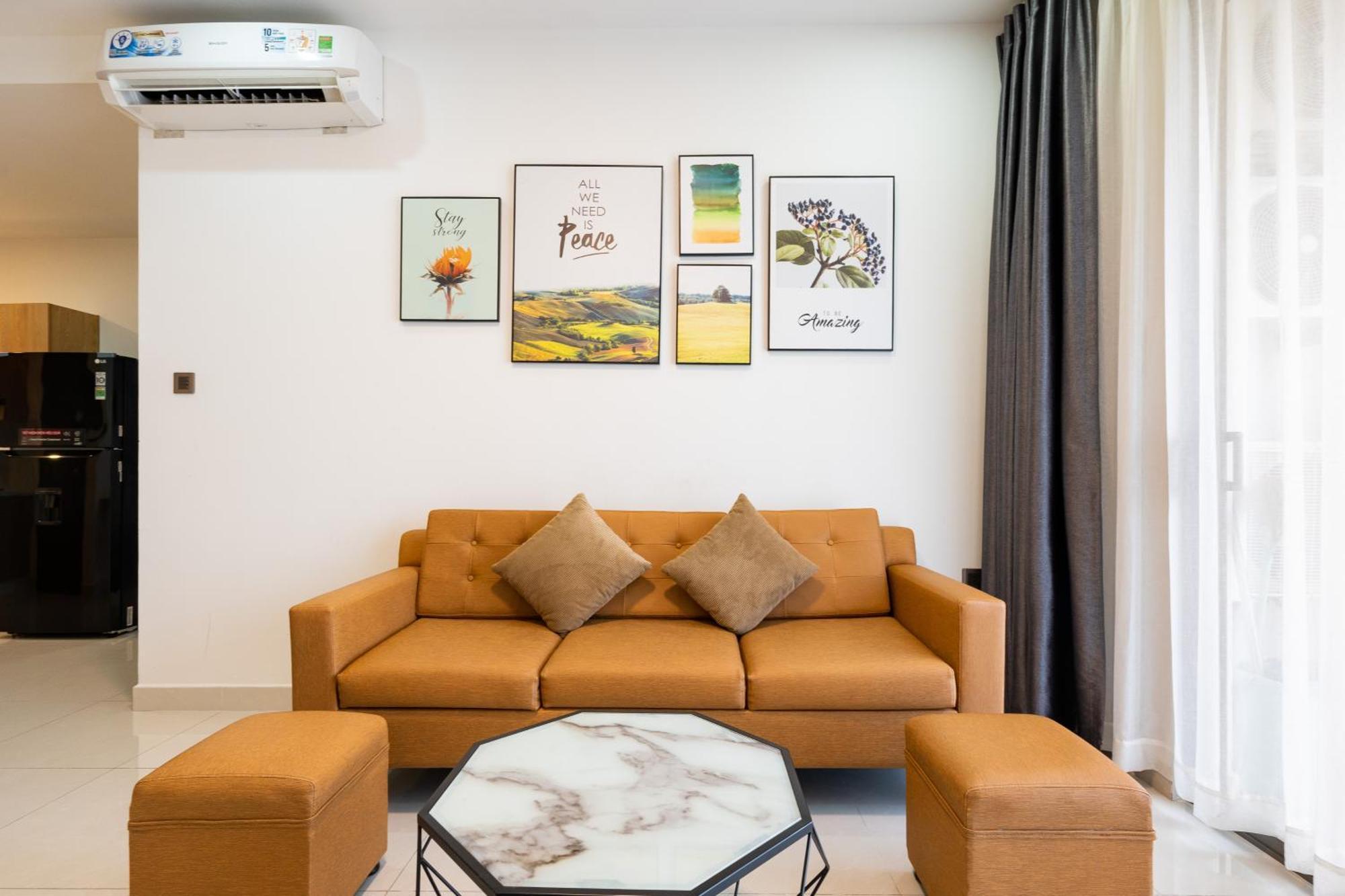 Saigon Royal D4 - 2br Skyline Serenity On 25 Floor - Hana Ho Chi Minh City