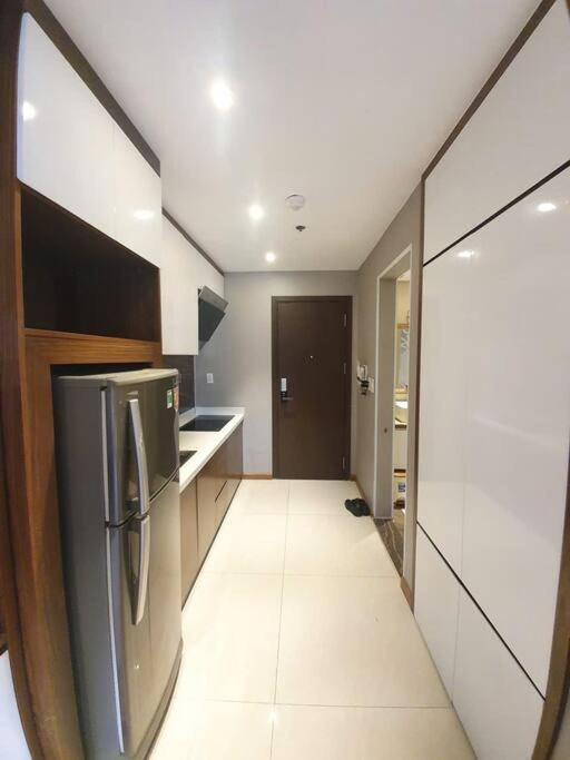 Apartment Ho Cao Cap San Bay Tsn 2