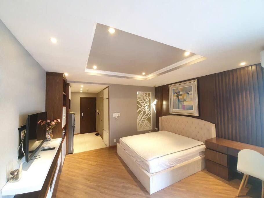 Ho Cao Cap San Bay Tsn 2 Apartment *