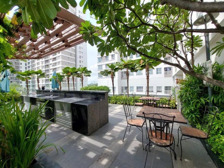 Apartment Ho Cao Cap San Bay Tsn 2 *