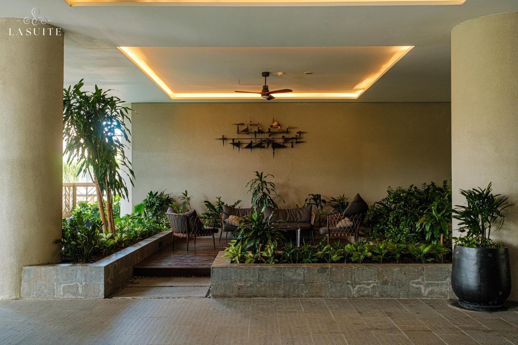 Apartment Zenity Complex 5 Star Luxury Style Of 10 Unit - Book Each Unit With 3br Free Gym And Pool Ho Chi Minh City
