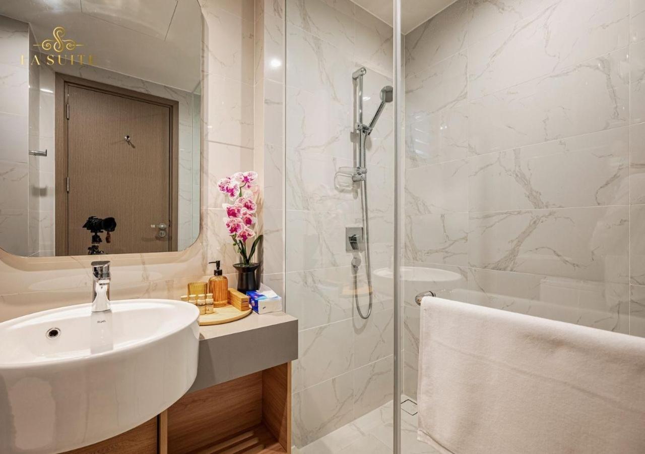 Zenity Complex 5 Star Luxury Style Of 10 Unit - Book Each Unit With 3br Free Gym And Pool Ho Chi Minh City