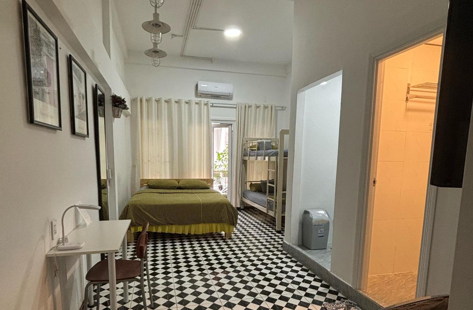Lily Bed & Breakfast