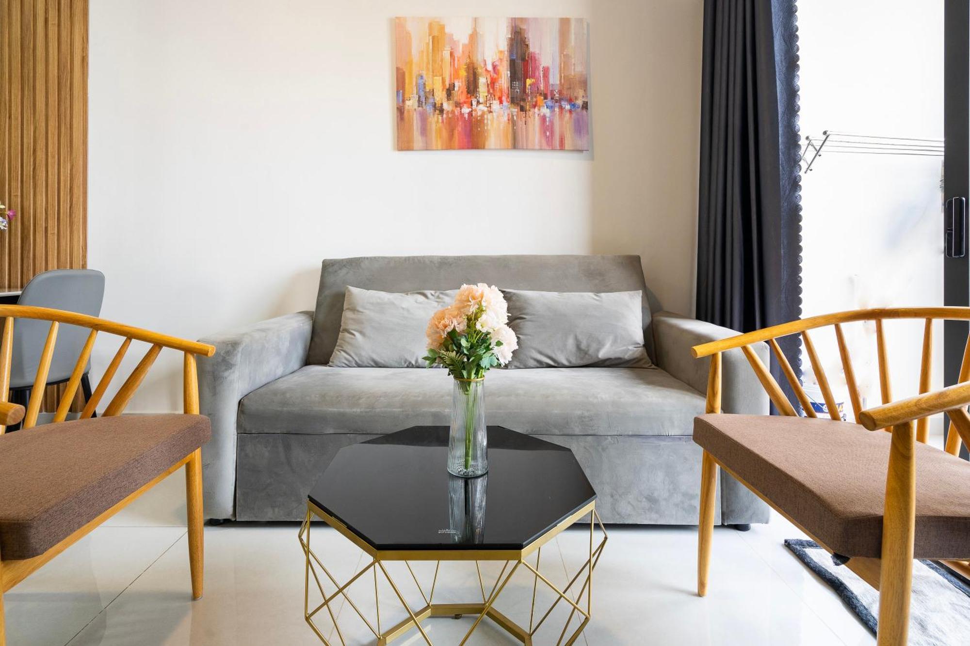 Soho - 2br With Modern Comfort In District 1 Ho Chi Minh City
