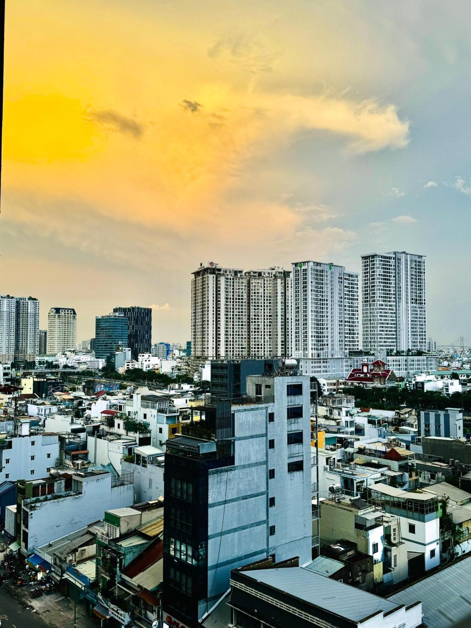 Soho - Luxury Stay, Next To Benthanh Market * Ho Chi Minh City