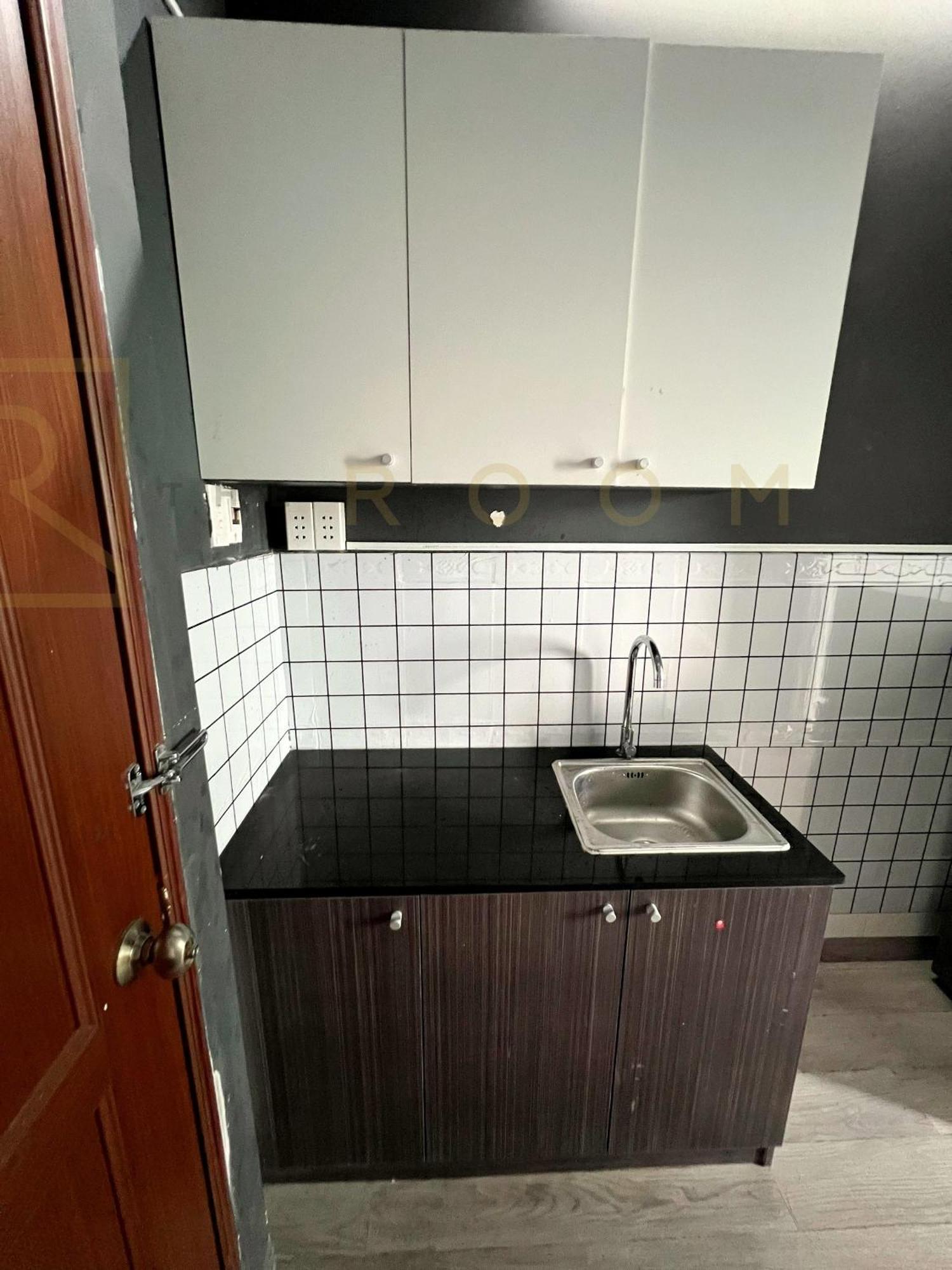 Saigon Yersin Hotel 3*