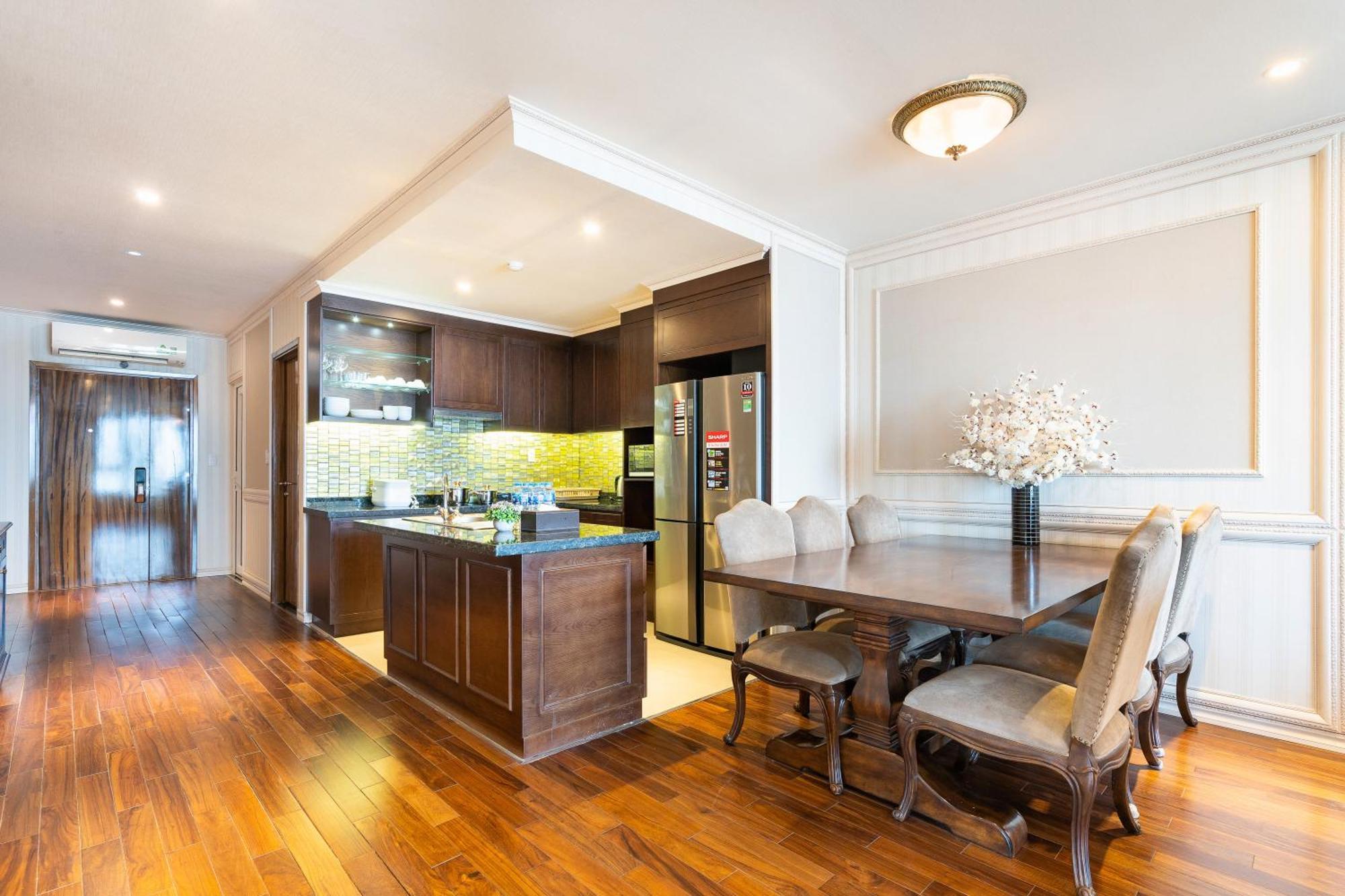 2br 3br Luxury Sky Pool Bandar Ho Chi Minh