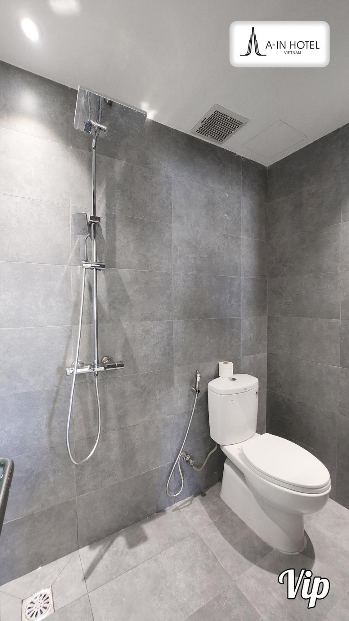 A In Atistar 2* TP. Hồ Chí Minh