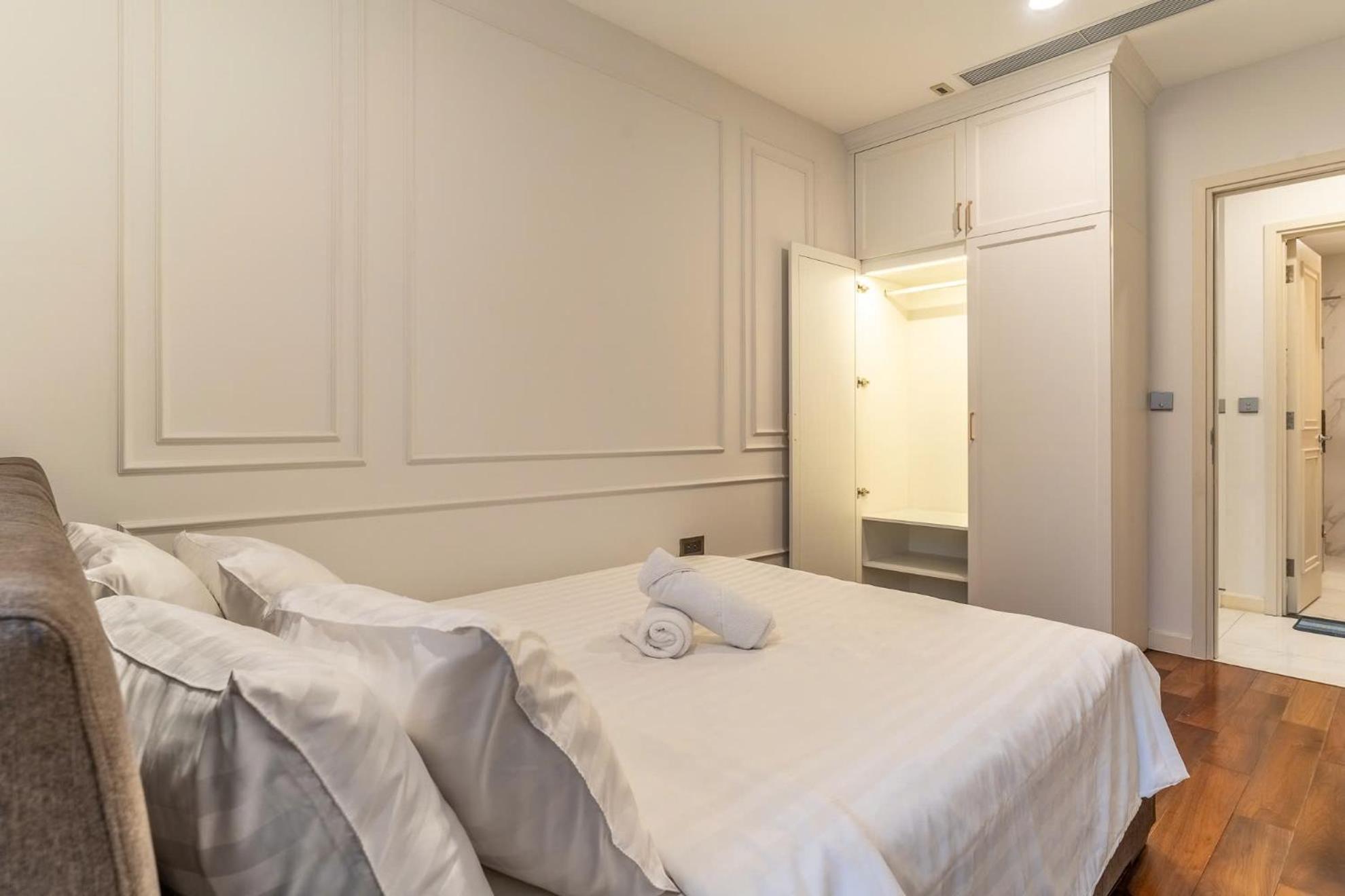 Apartment De Lux Madison 2 Bedrooms 2 Baths, Pool Gym *