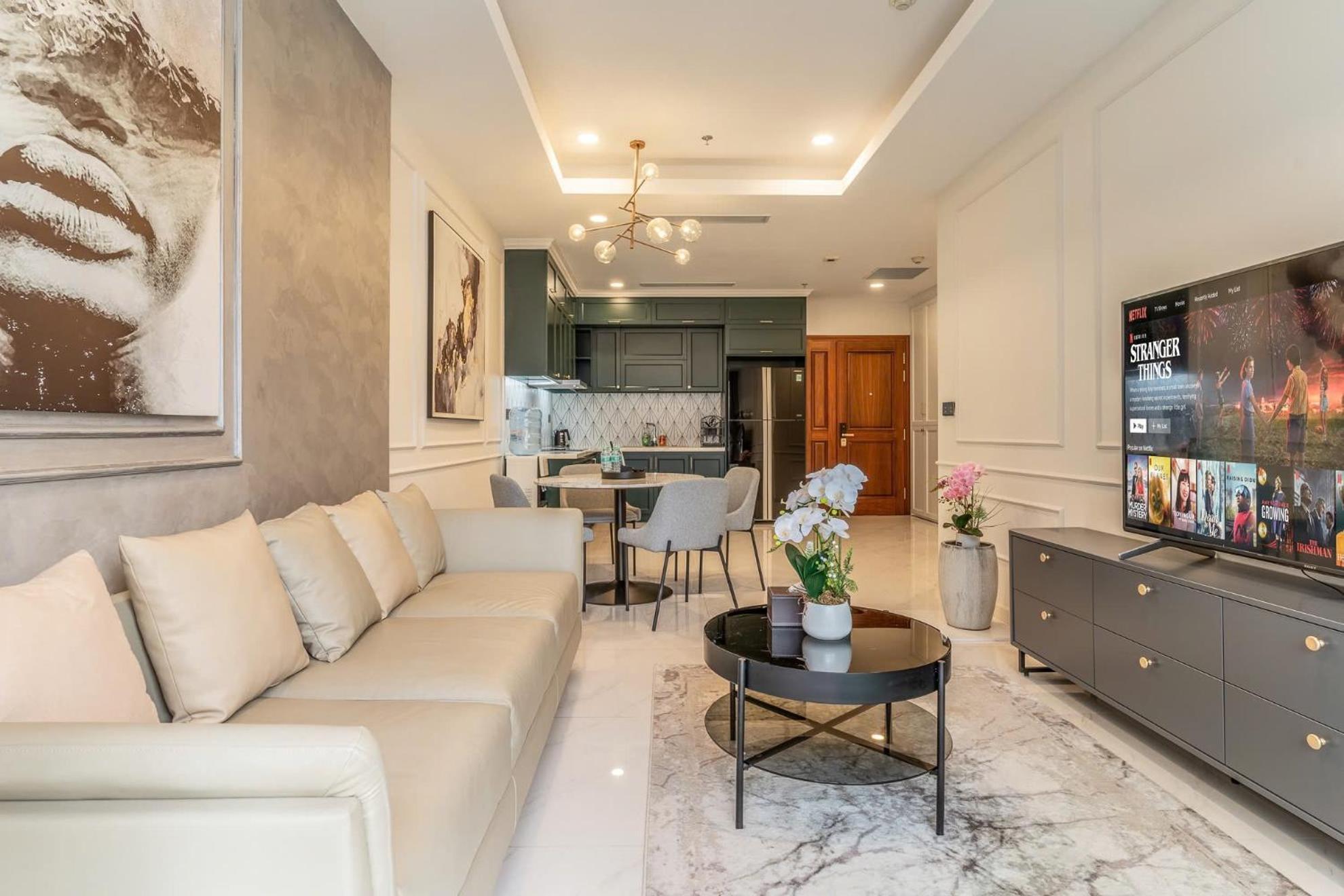 Apartment De Lux Madison 2 Bedrooms 2 Baths, Pool Gym *