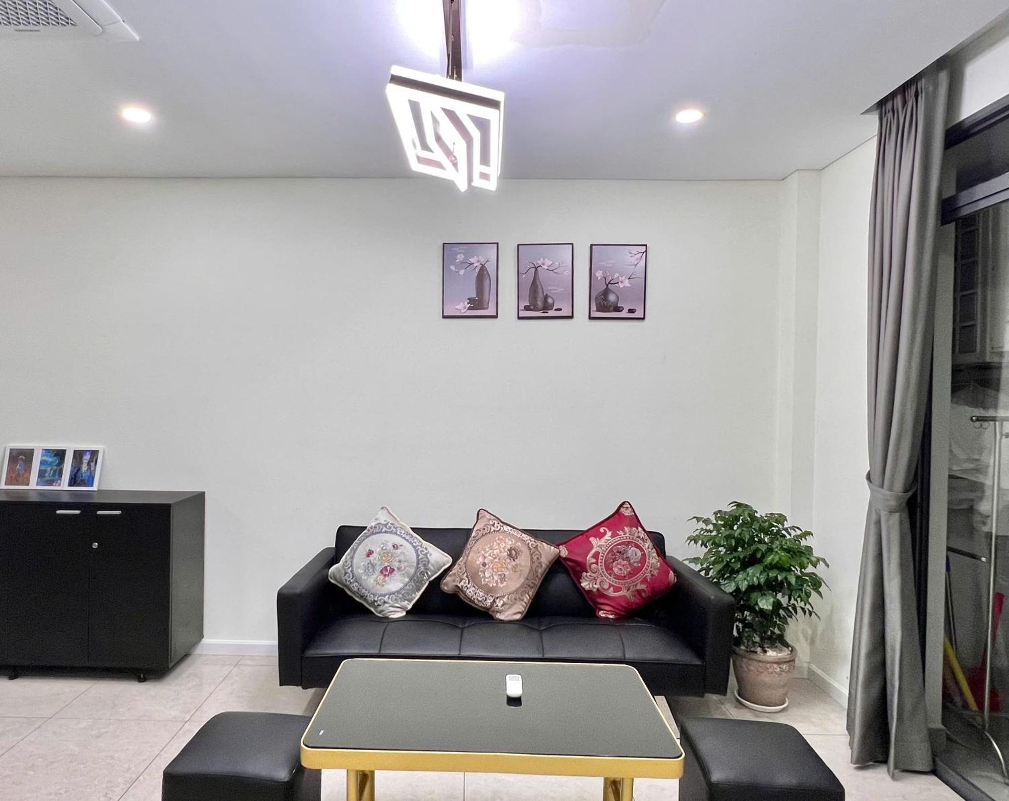 Lovely Vinh Hoi Apartment *