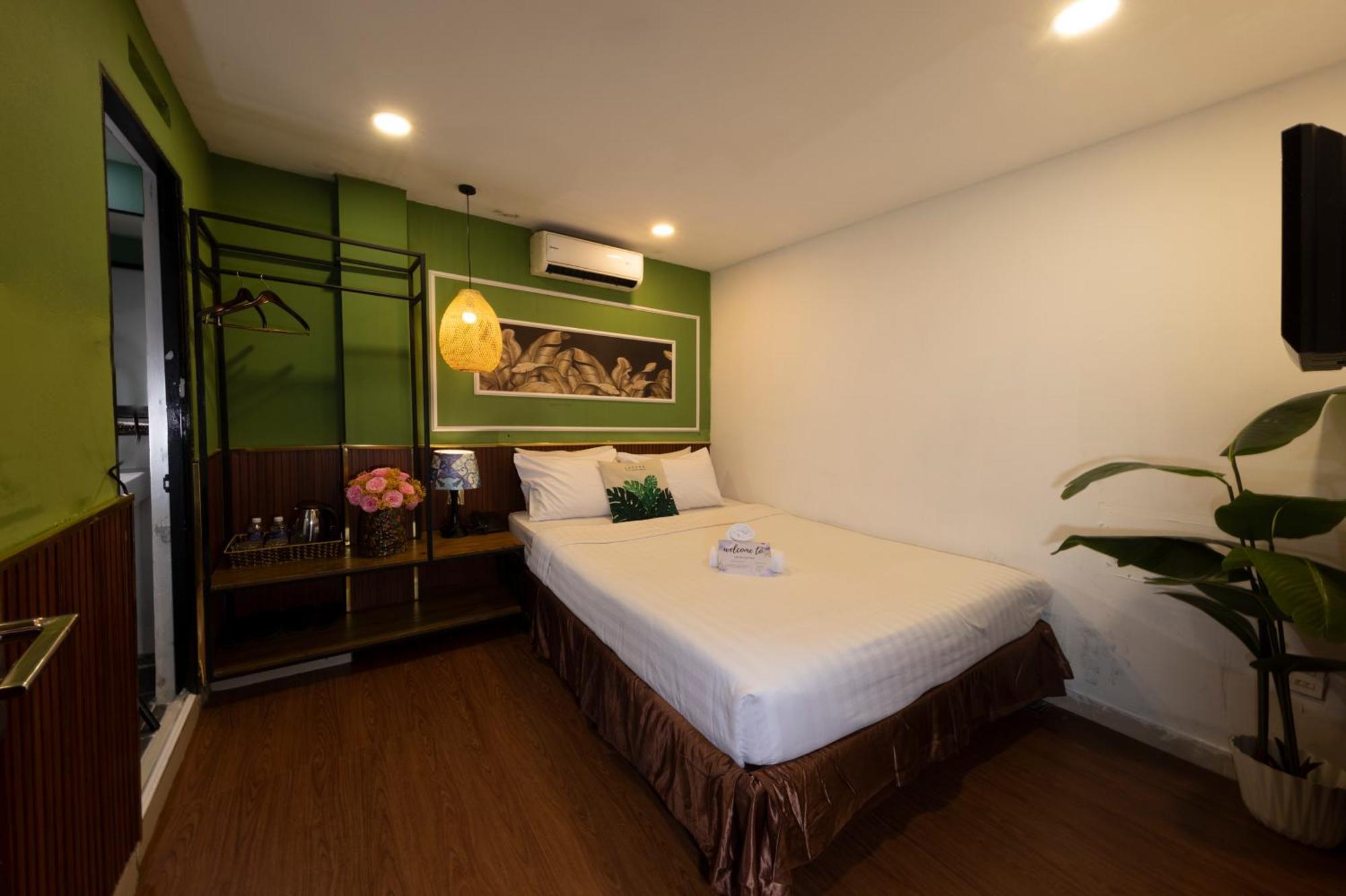 Hoàng Phi Khách sạn 3*