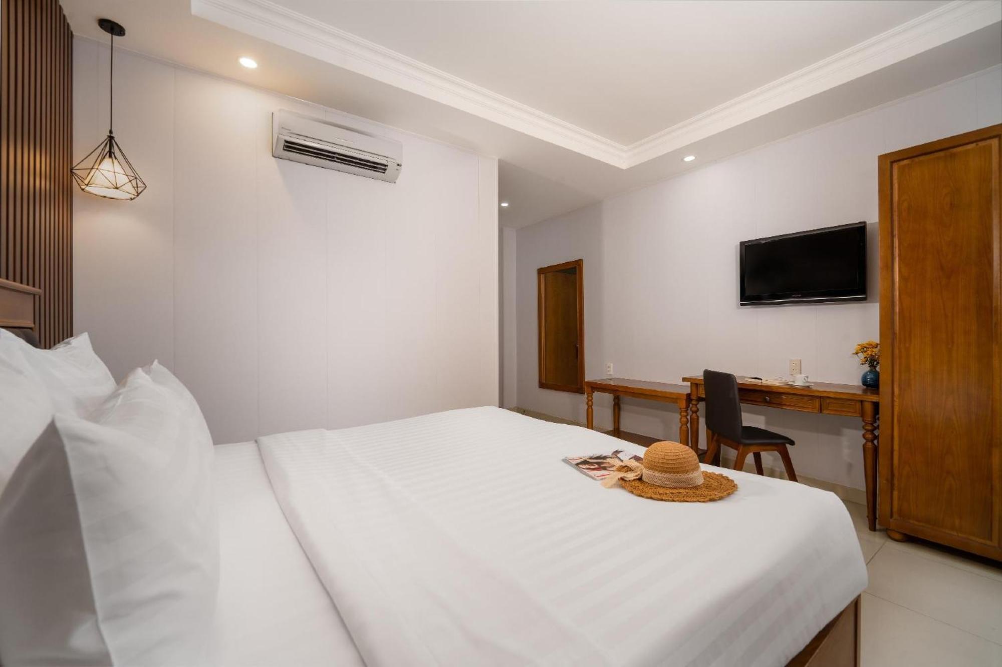 Mandarin Boutique Hotel 4*