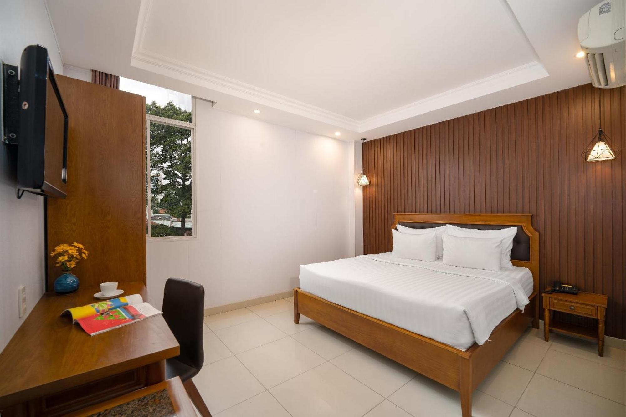Mandarin Boutique 4*