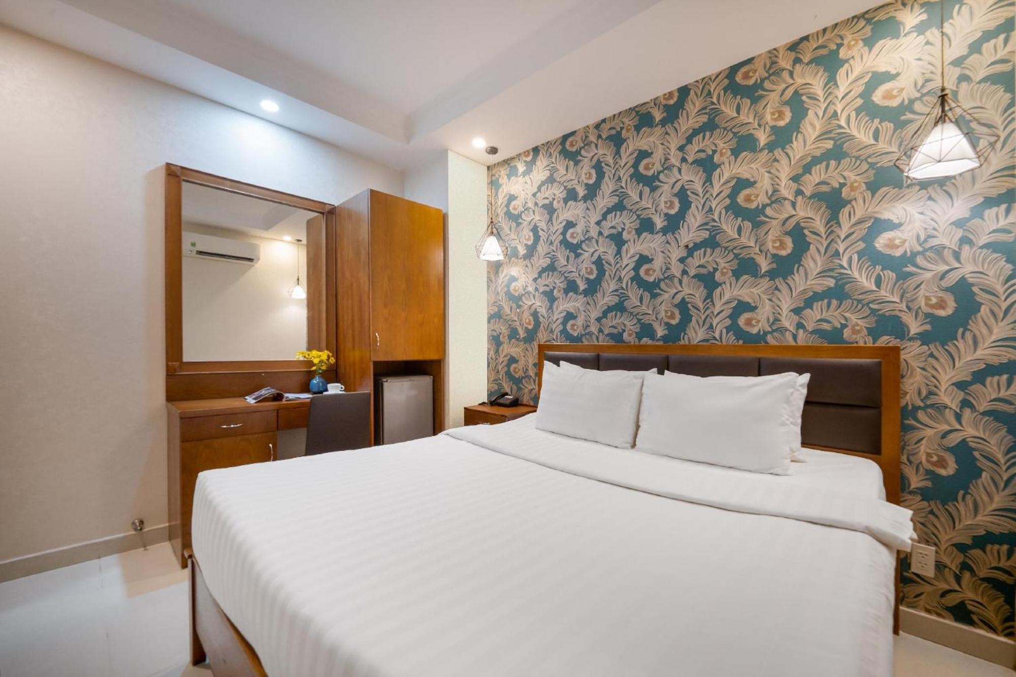 Mandarin Boutique 4*