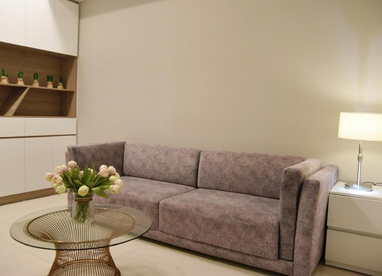 Your - Rivergate Apartment *