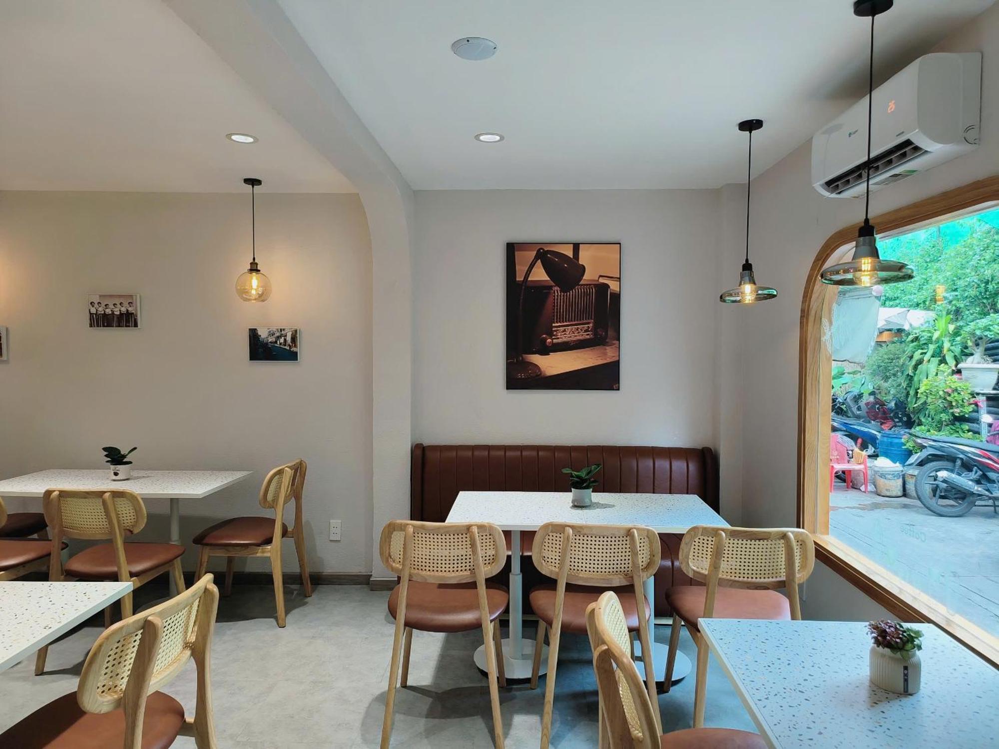 Goc Phong Drinks & Q4 Guest house Ho Chi Minh City