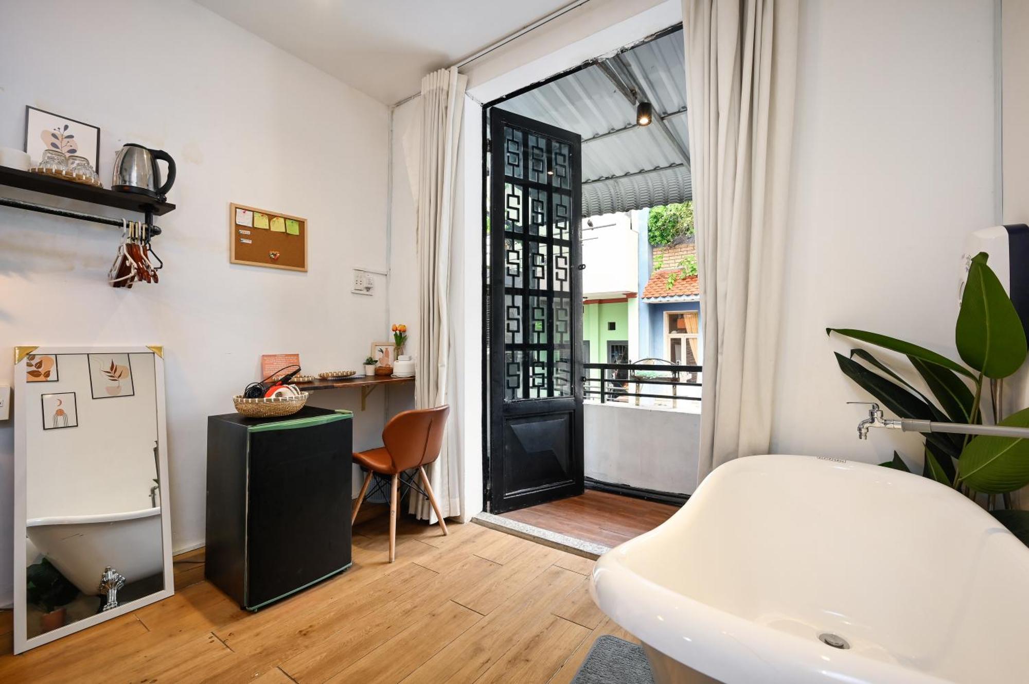 Saigon Hideout * TP. Hồ Chí Minh