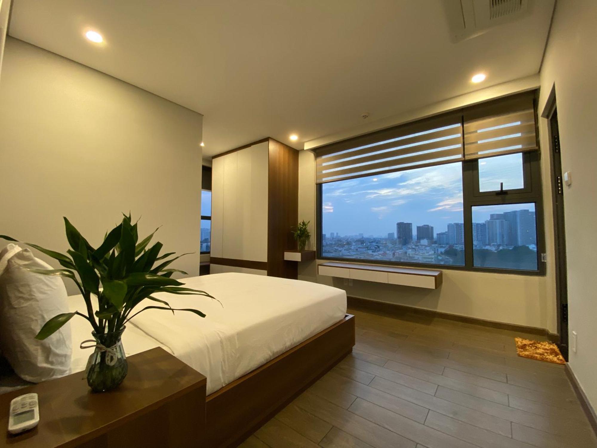 Triostay Vinh Hoi - Elegant Near Highlights! *