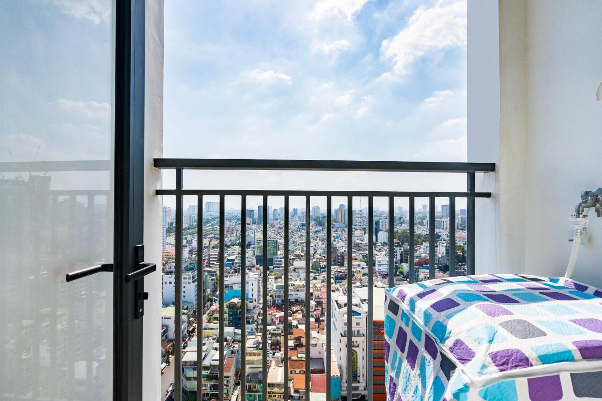 Rubi - Soho & District 1 * TP. Hồ Chí Minh