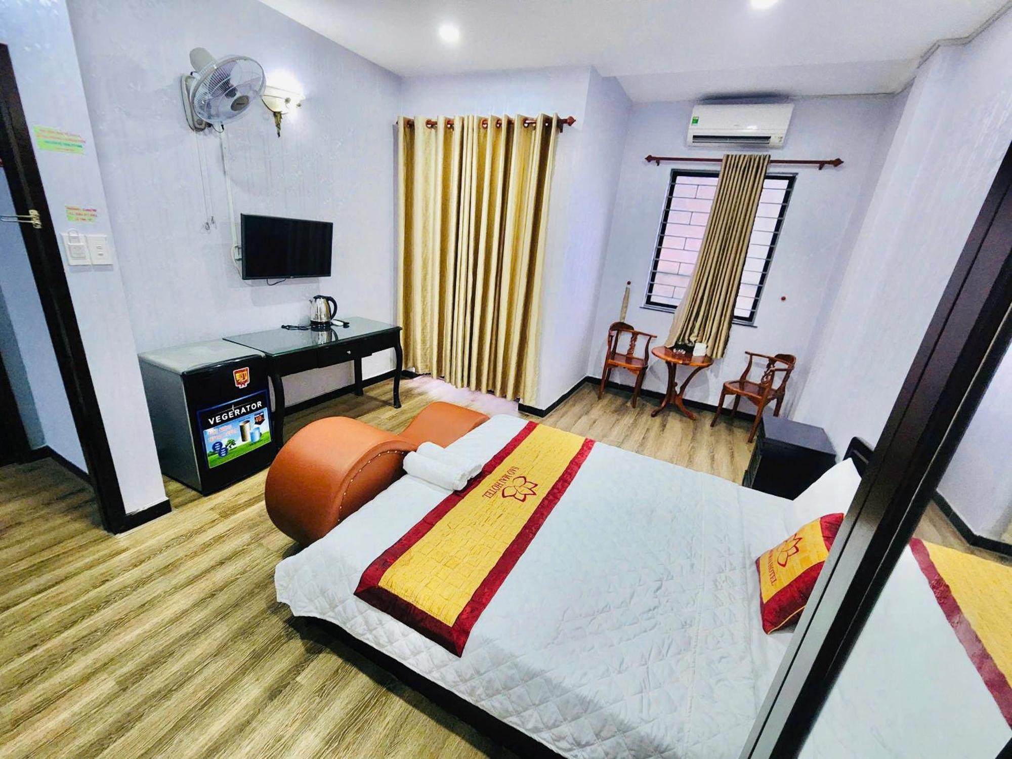 Khách sạn Khach San Sao Mai
