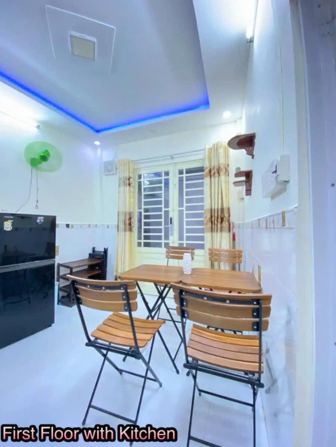 Lavie House Hcm - 2 Bedrooms House- Near Bui Vien Street Holiday home Ho Chi Minh City