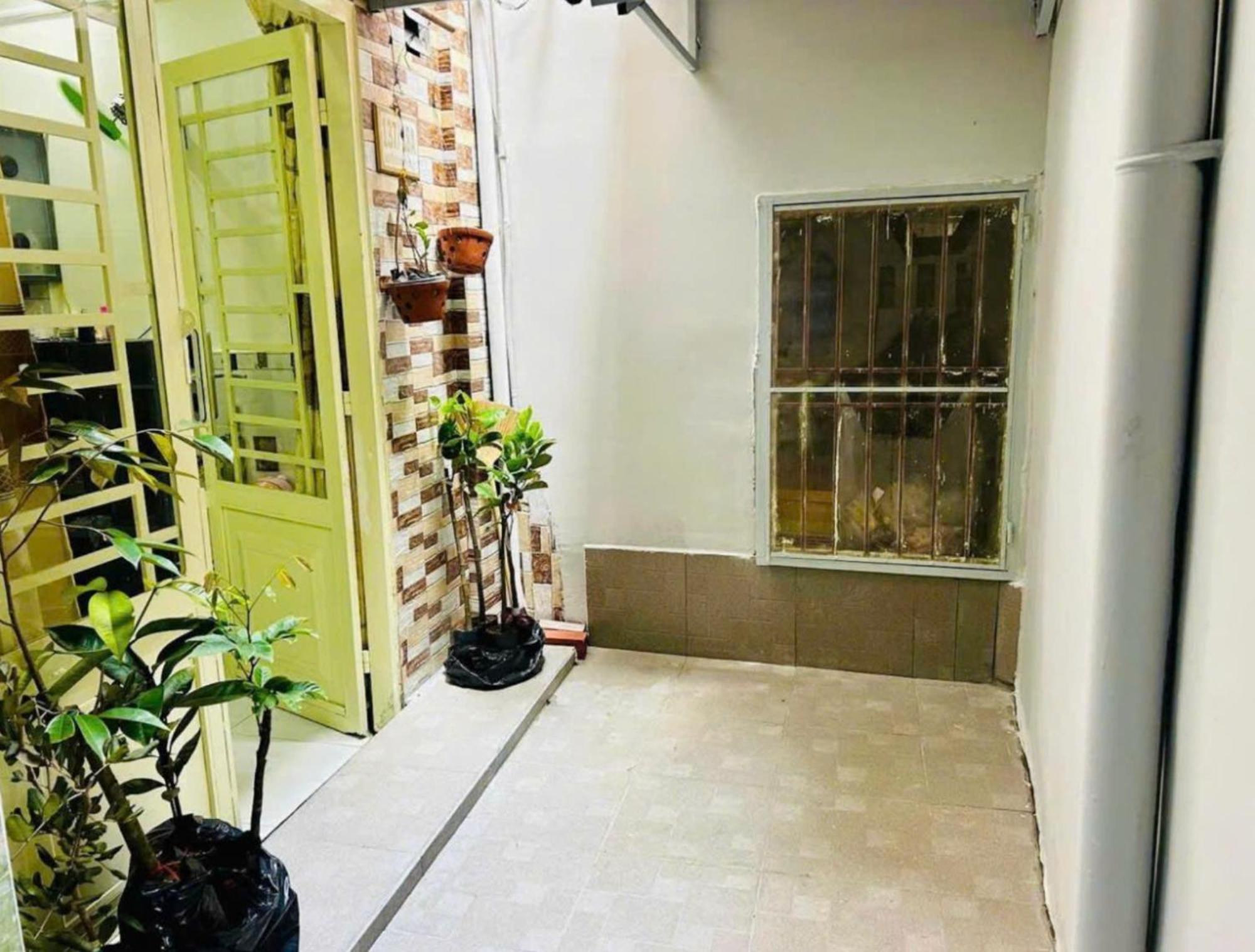 Lavie House Hcm - 2 Bedrooms House- Near Bui Vien Street Holiday home