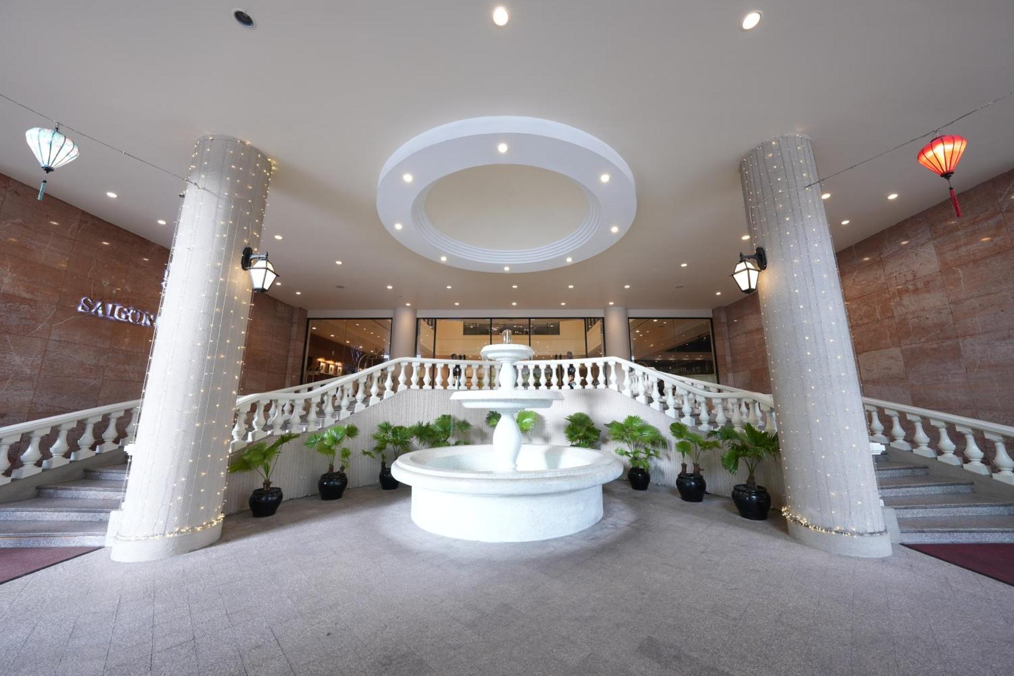 Hotel Saigon 4*