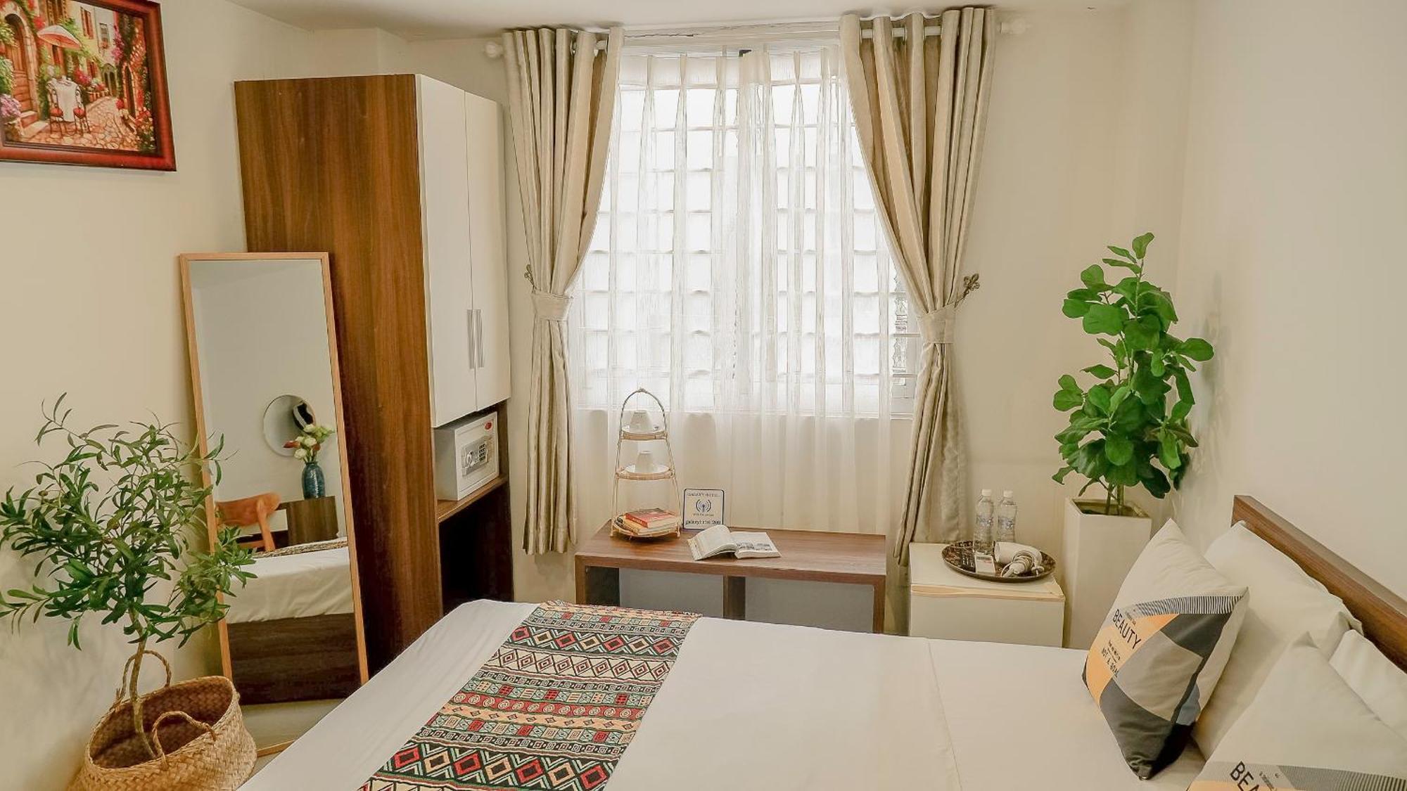 Hotel Galaxy Boutique Sai Gon Central Hotel
