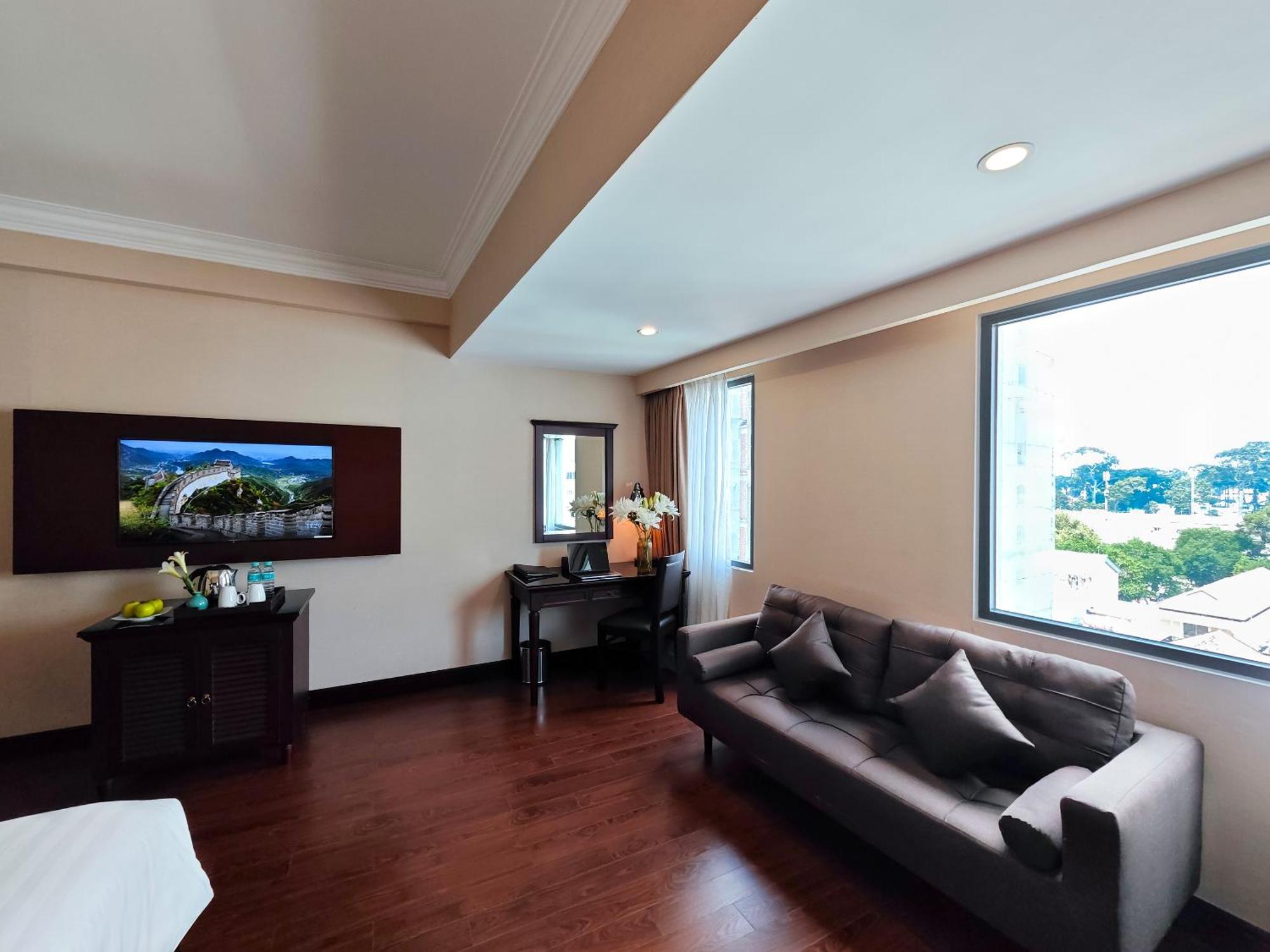 Anthai Saigon Hotel