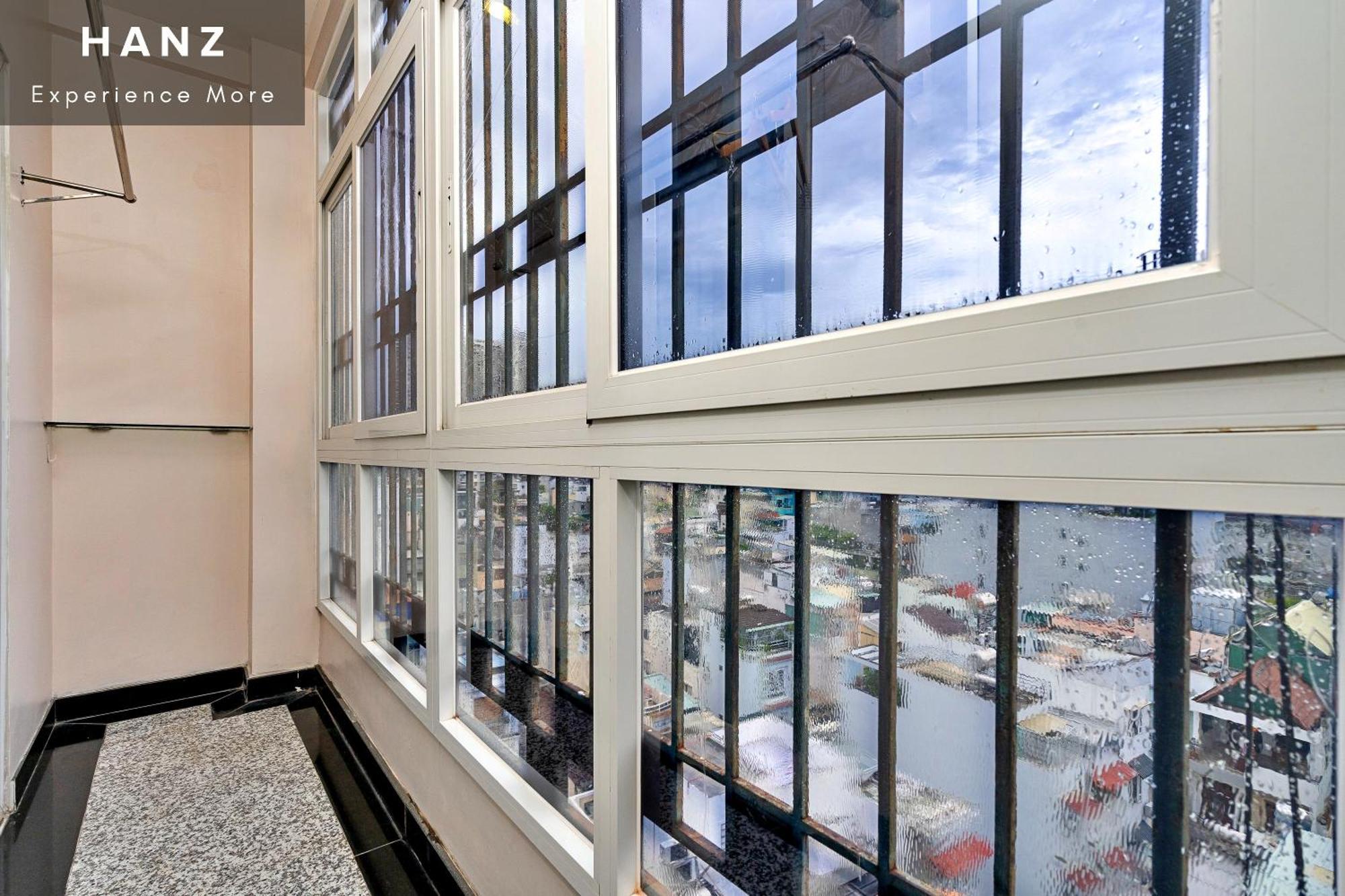 Hanz 345 Business Grand