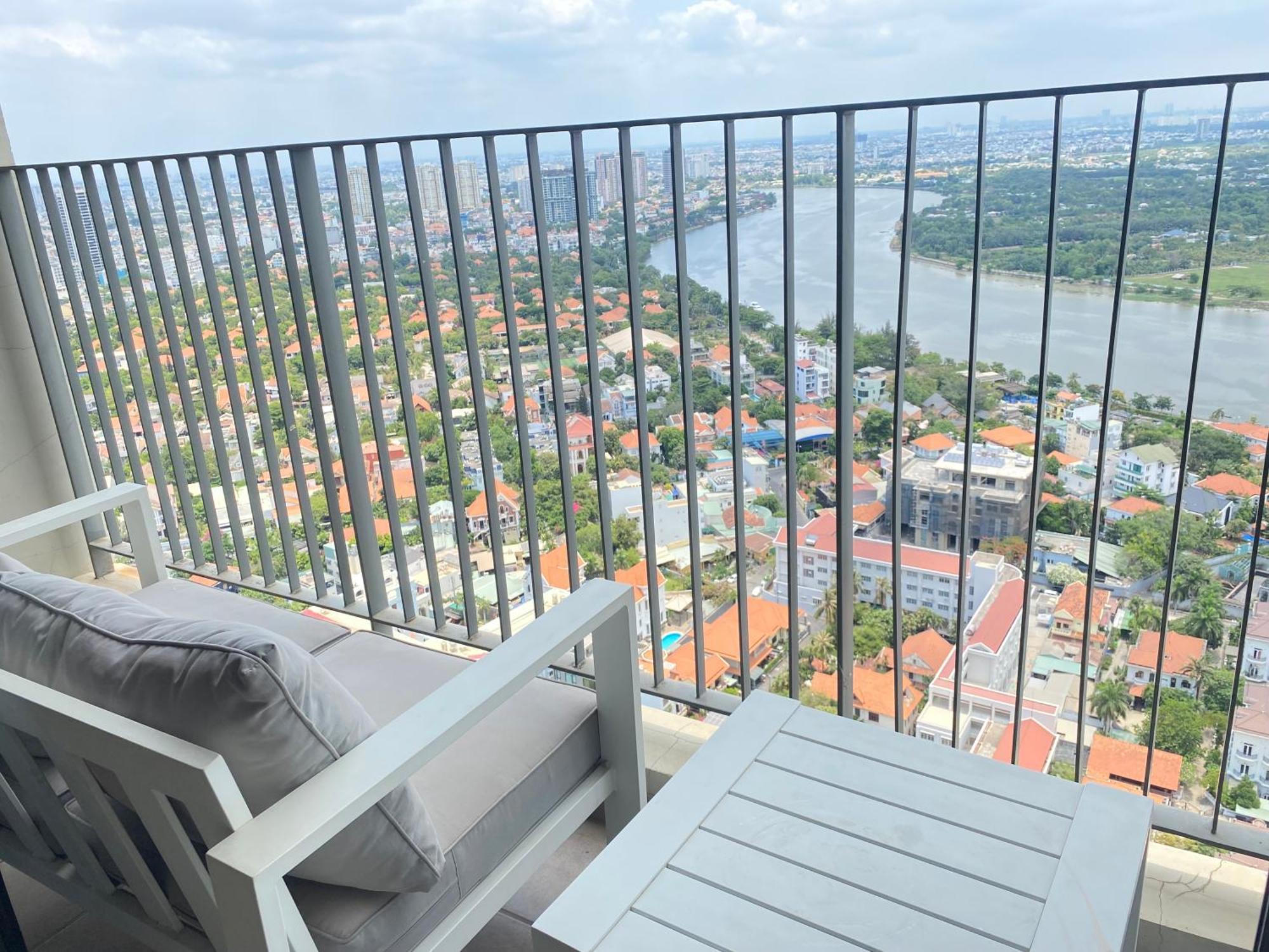 Apartment Masteri Thao Dien D2-3br *