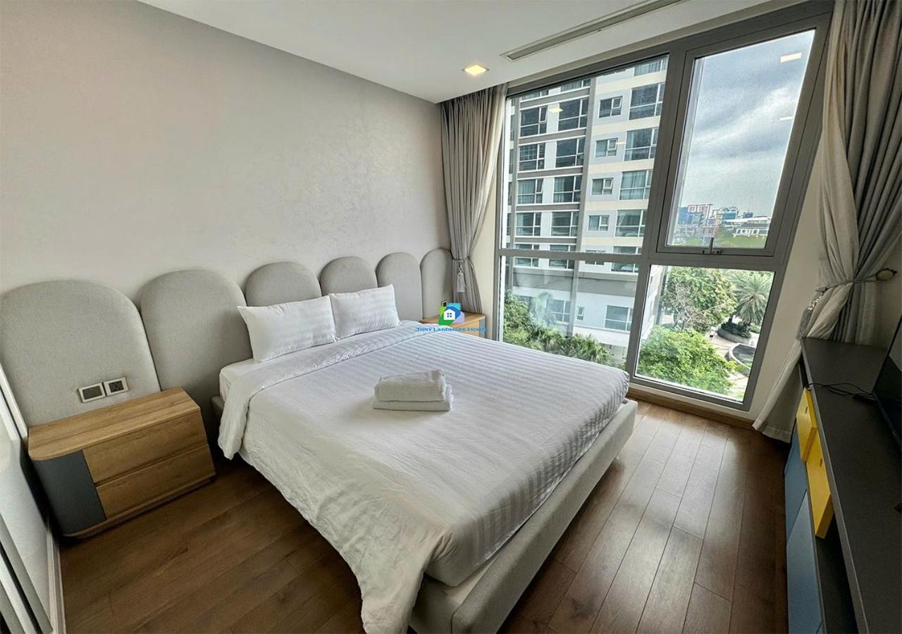 Apartment The Landmark And The Park Luxury Of Vinhomes Ho Chi Minh City