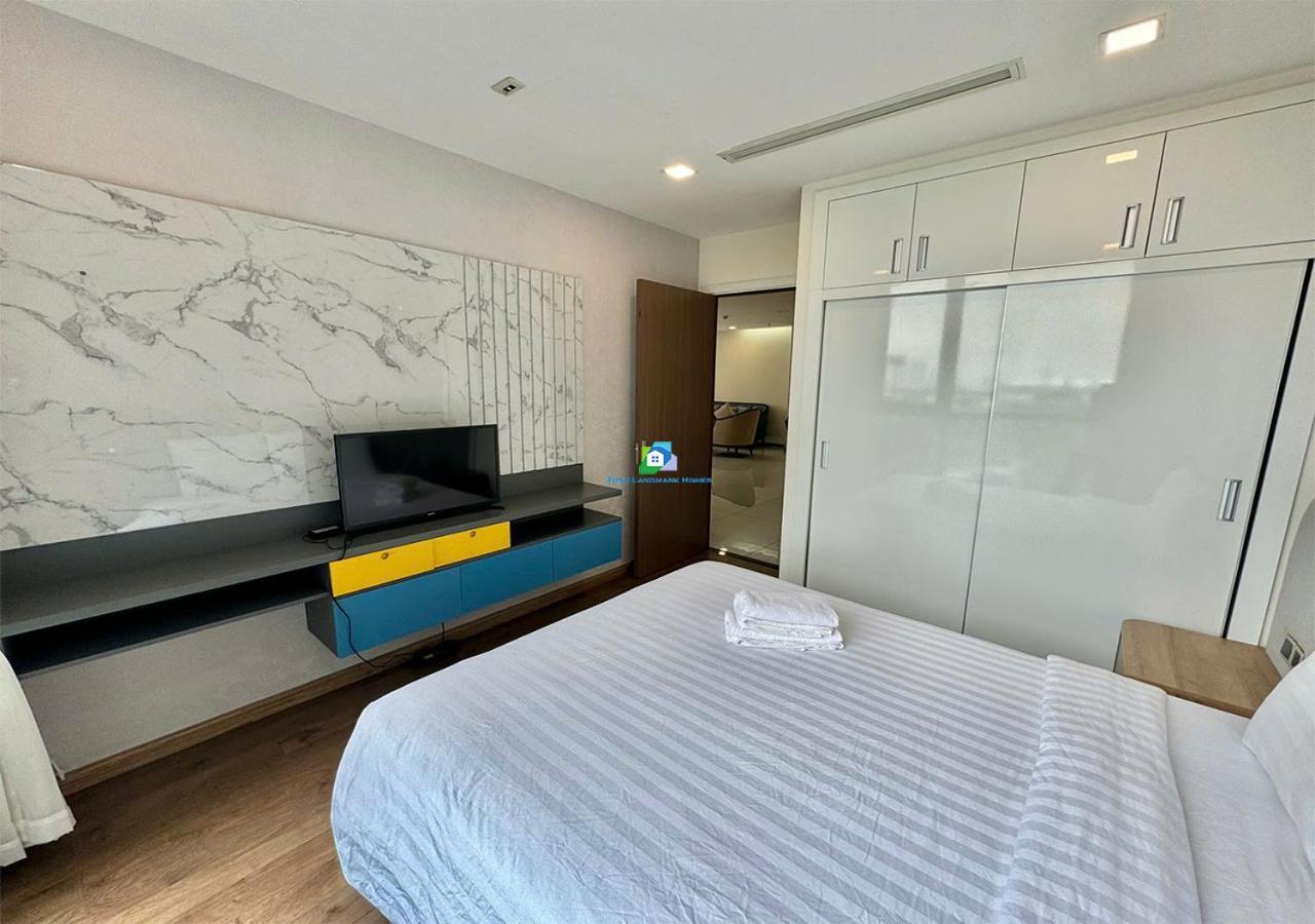 Apartment The Landmark And The Park Luxury Of Vinhomes Ho Chi Minh City