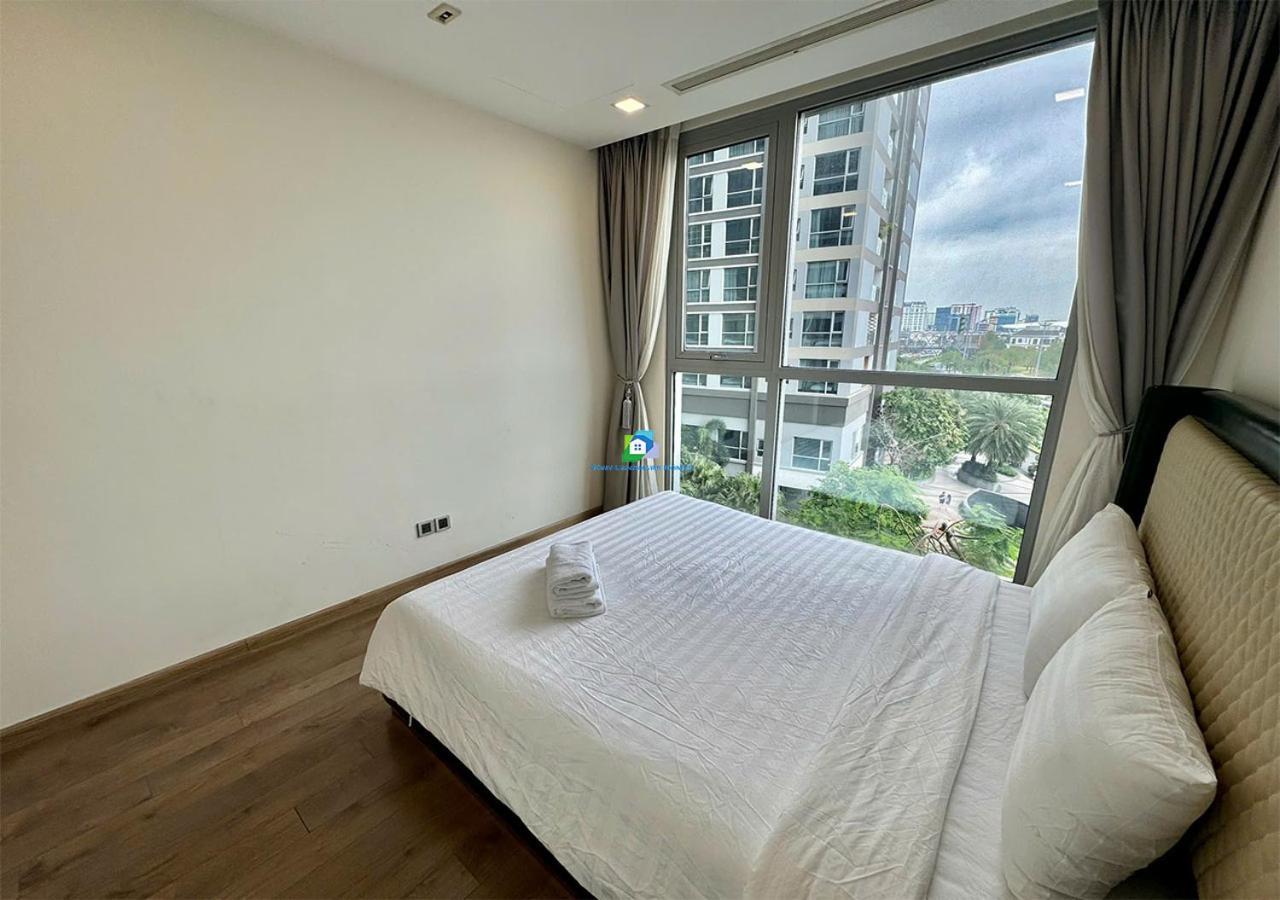 The Landmark And The Park Luxury Of Vinhomes Apartment *