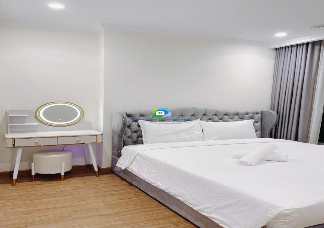 The Landmark And The Park Luxury Of Vinhomes Apartment *