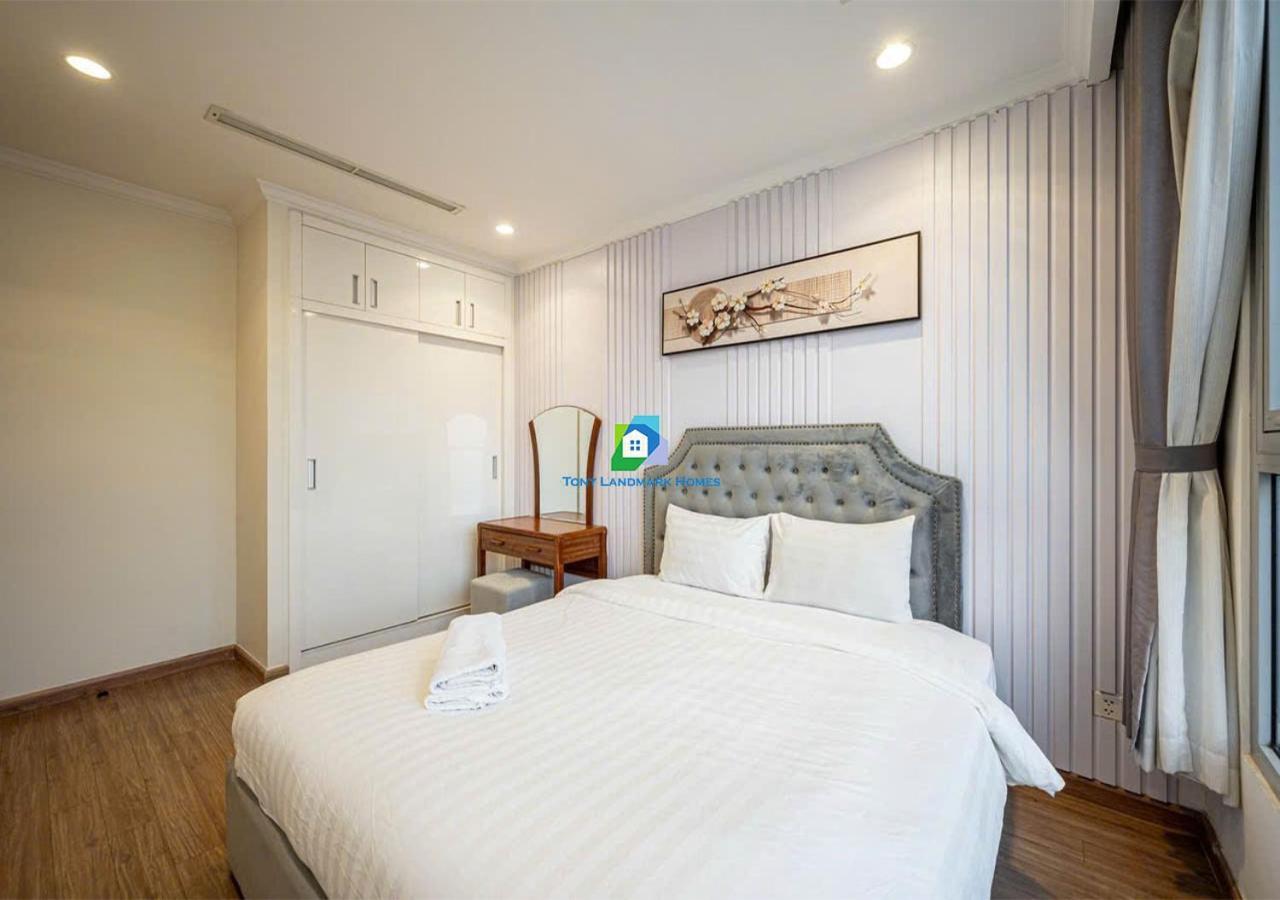 Apartment The Landmark And The Park Luxury Of Vinhomes Ho Chi Minh City
